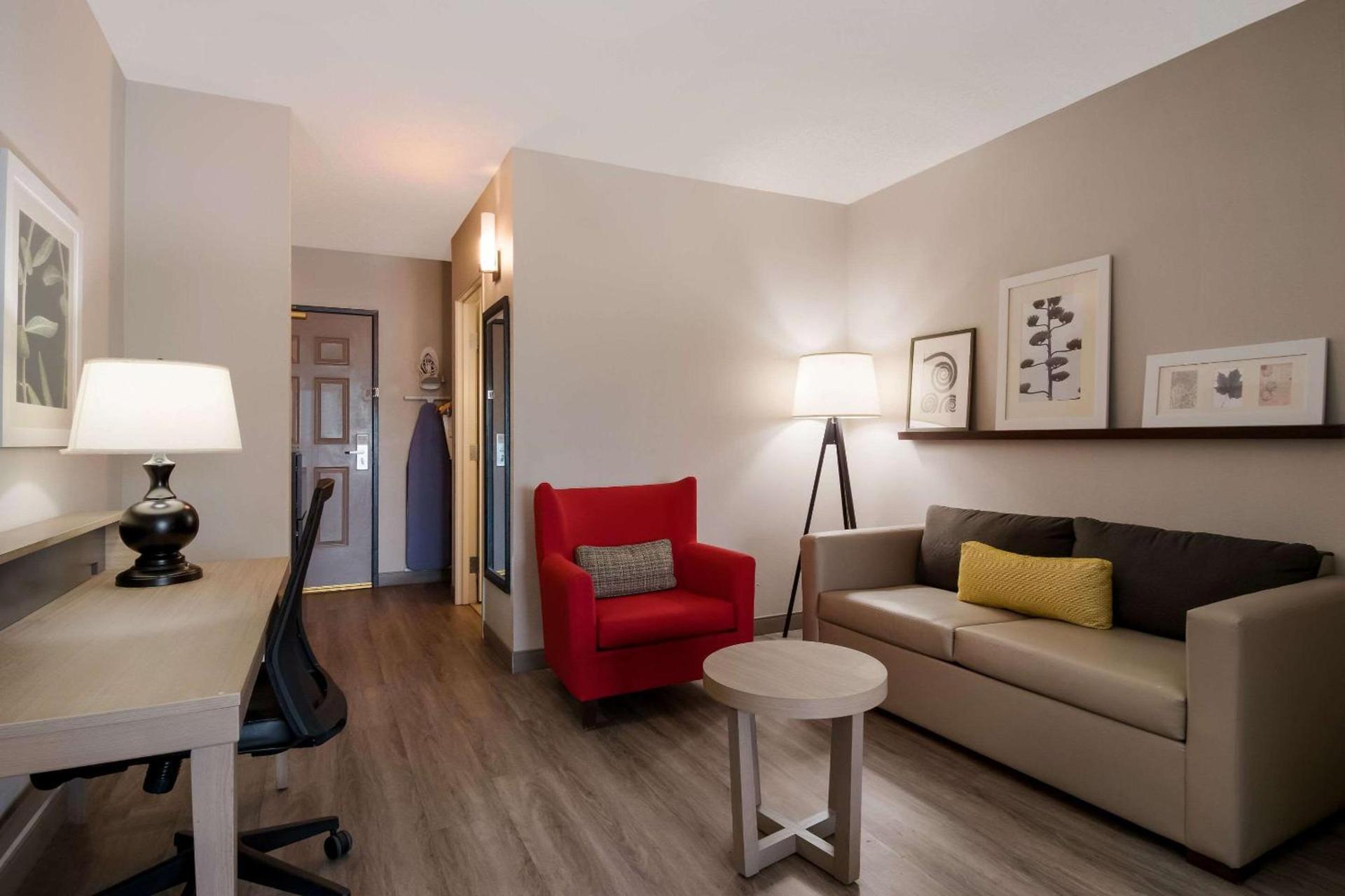 Country Inn & Suites by Radisson, Harrisburg Northeast - Hershey photo 28