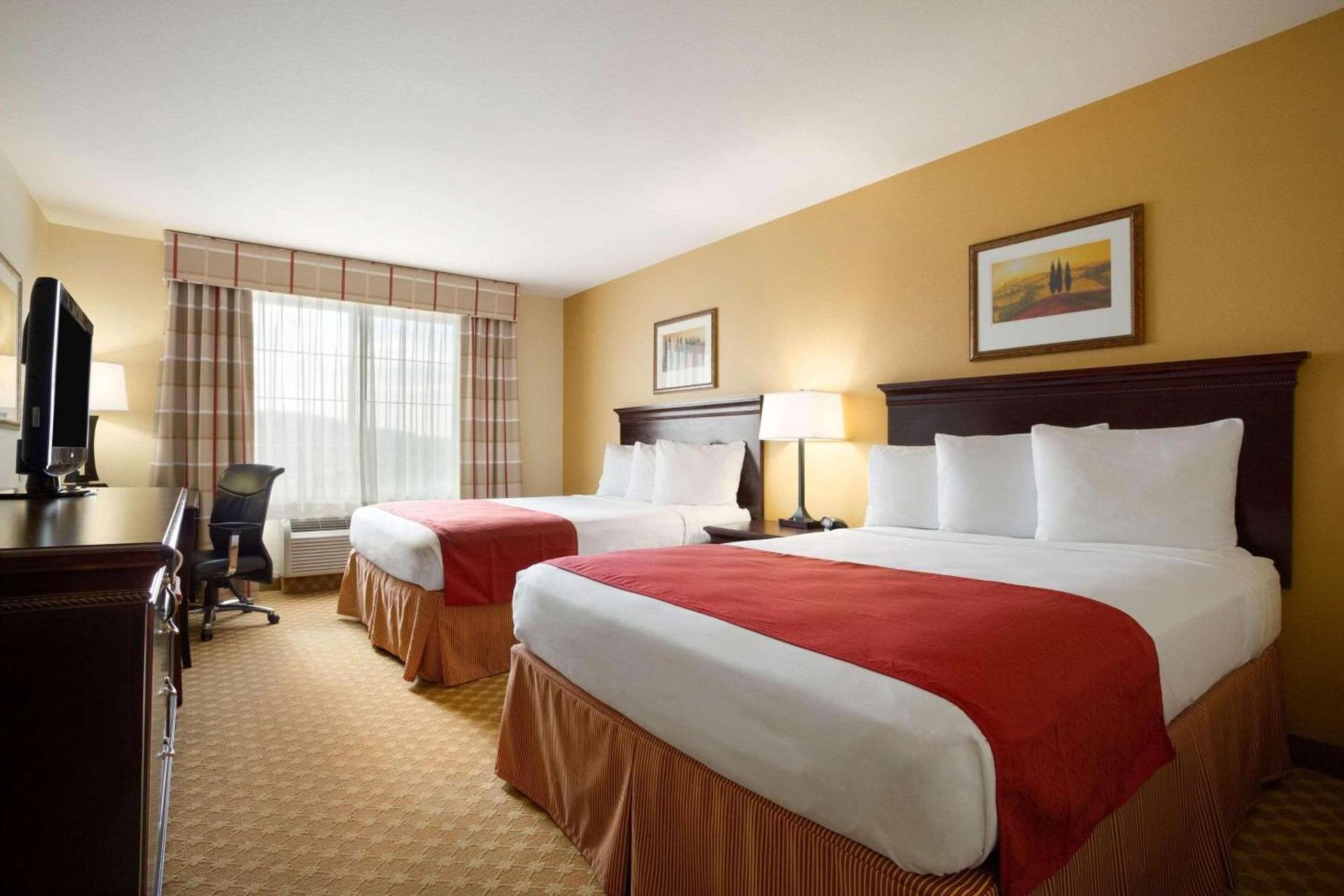 Spark by Hilton Washington Meadowlands Blvd photo 5