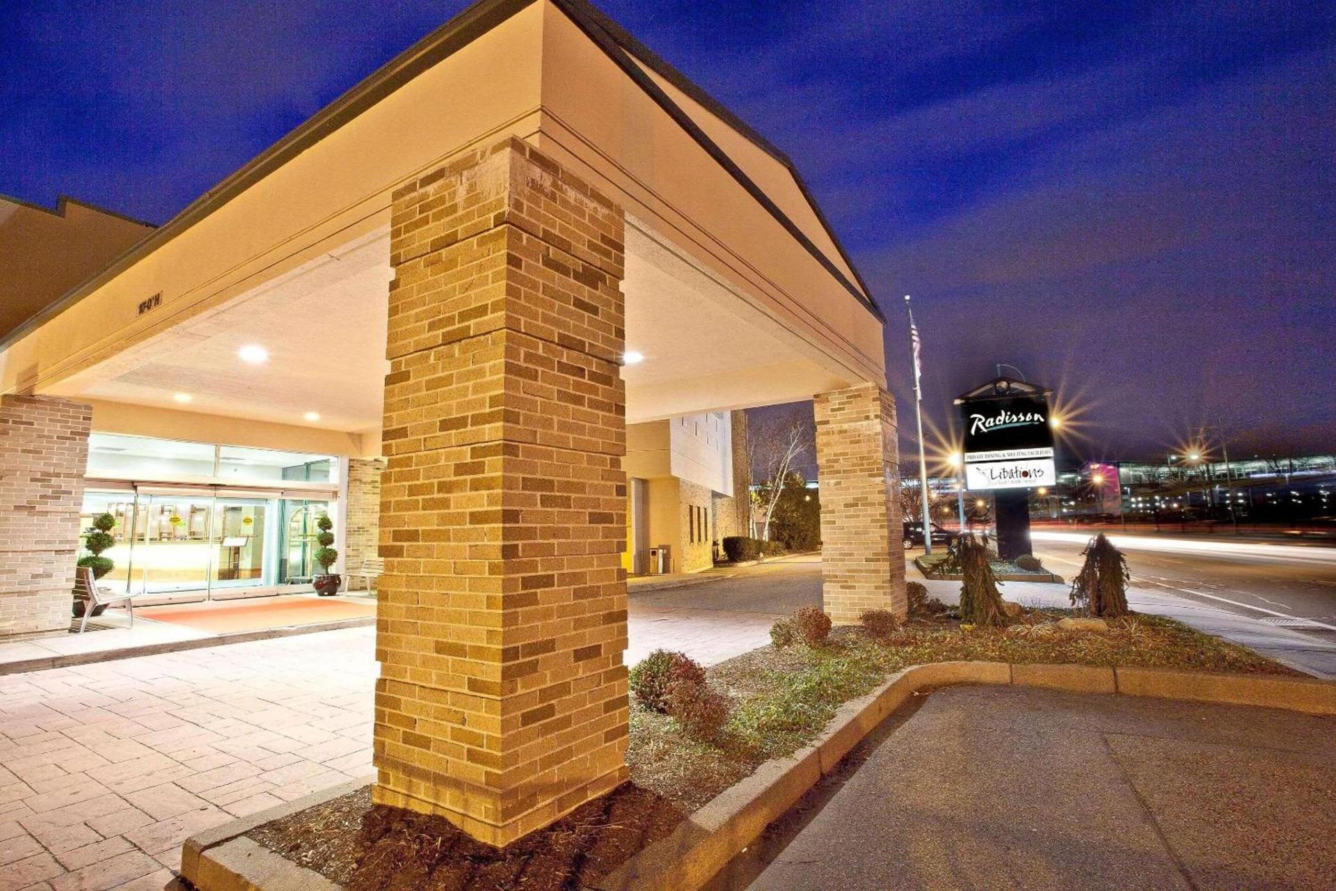 DoubleTree by Hilton Providence Airport Warwick — hotel in Warwick
