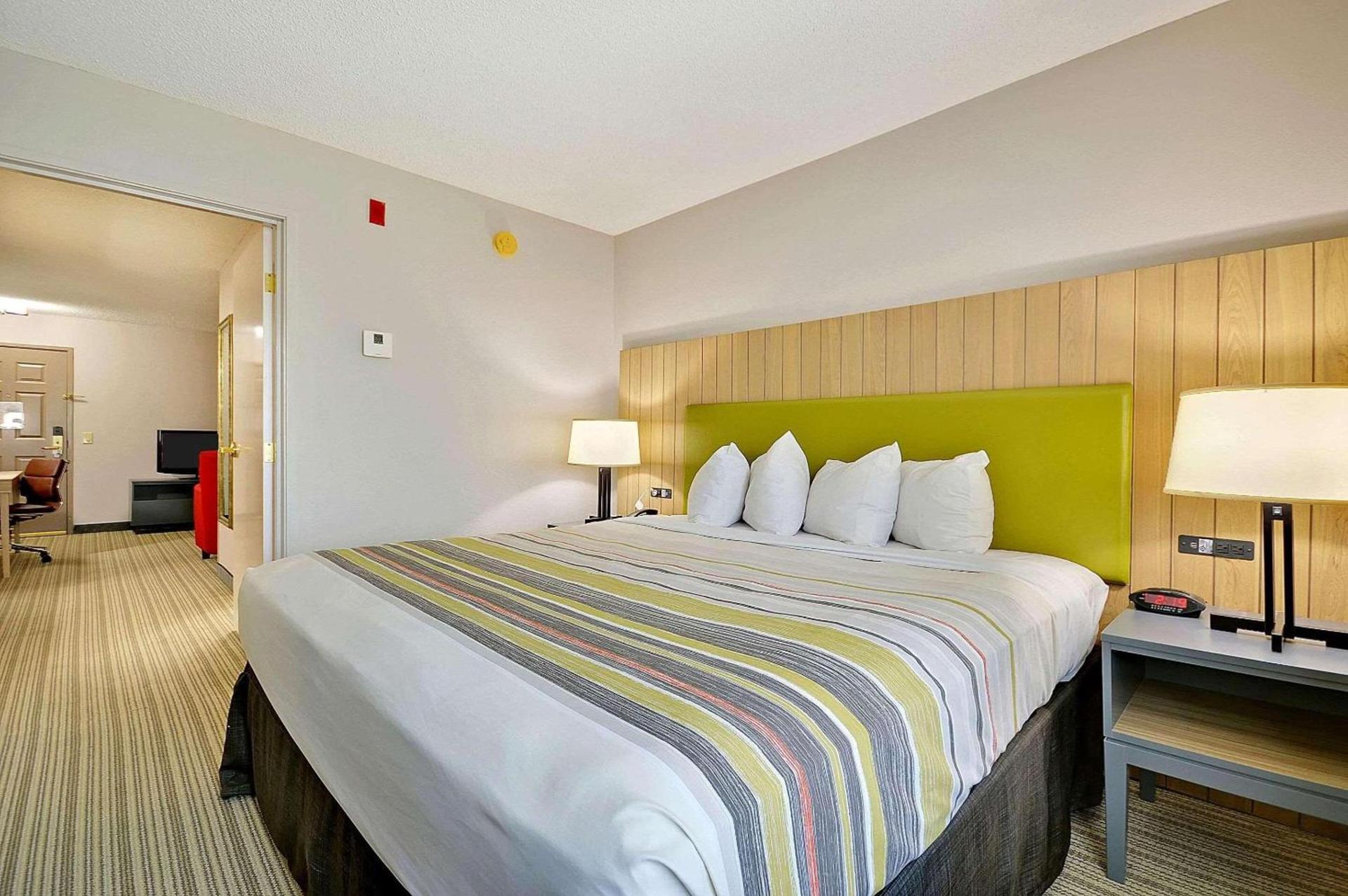 Country Inn & Suites By Radisson, Charleston North, SC photo 13