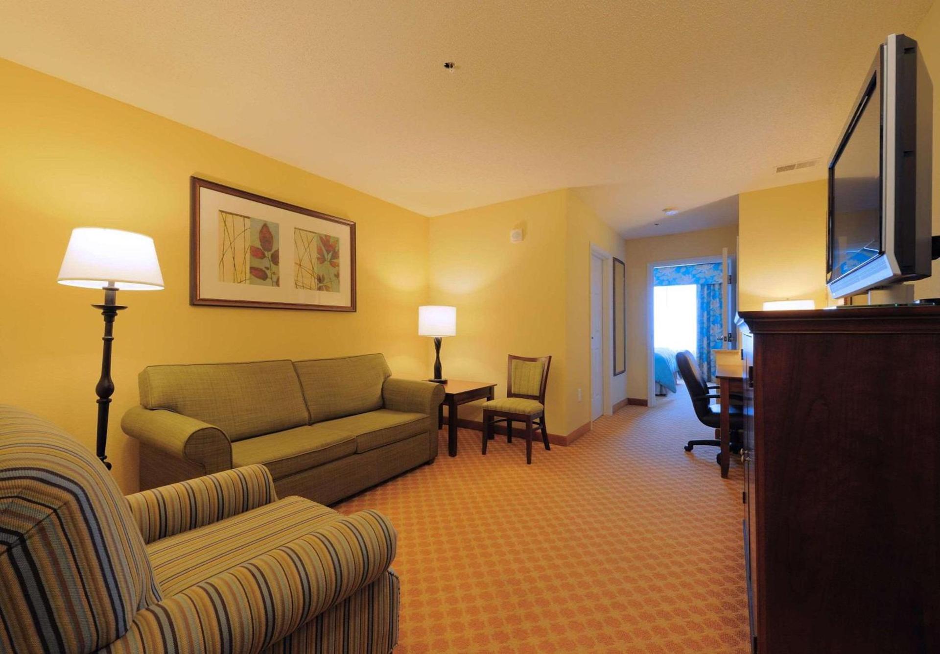 Spark by Hilton Orangeburg photo 29
