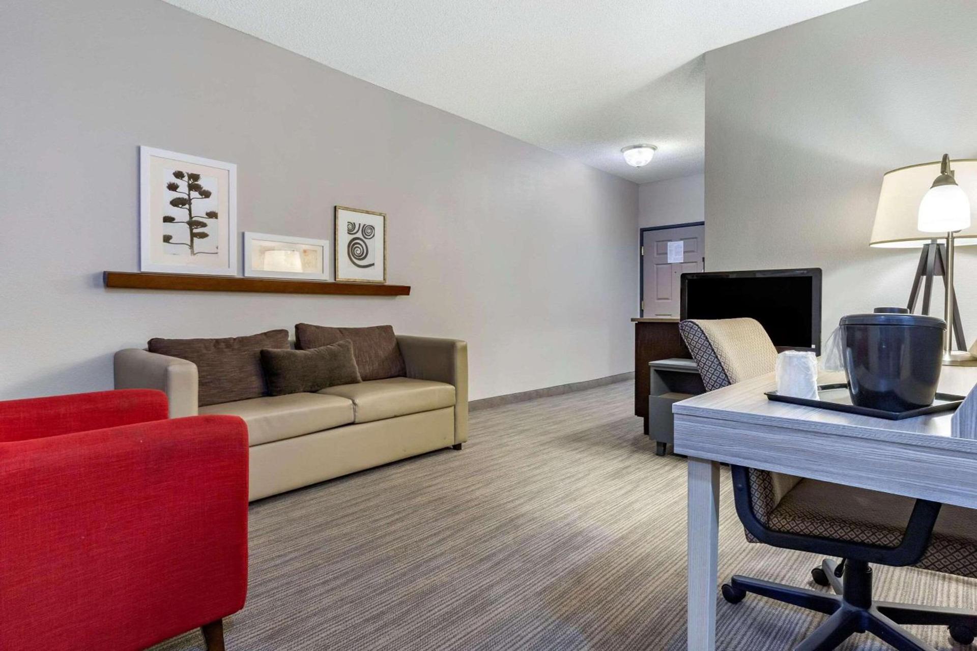 Country Inn & Suites by Radisson, Aiken South photo 4