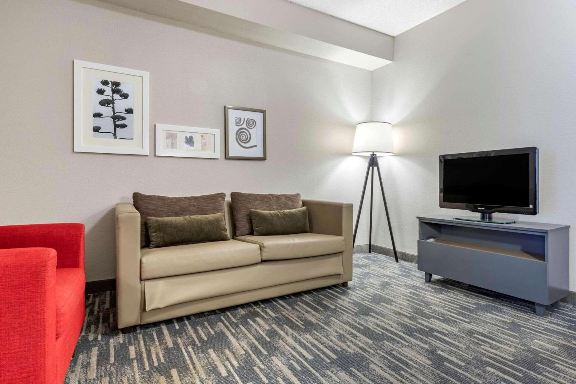 Country Inn & Suites by Radisson, Aiken South photo 7