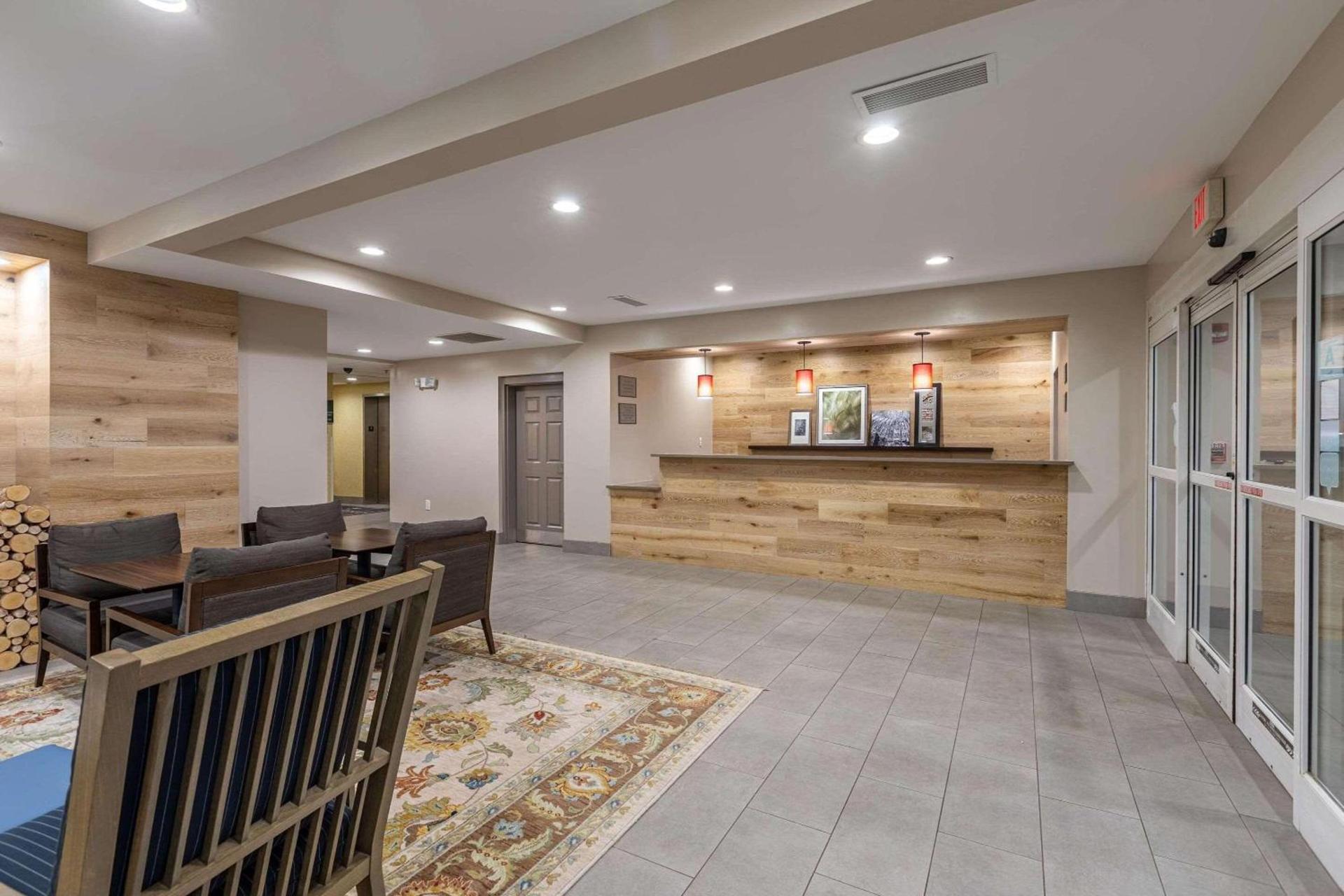 Country Inn & Suites by Radisson, Anderson, SC photo 3