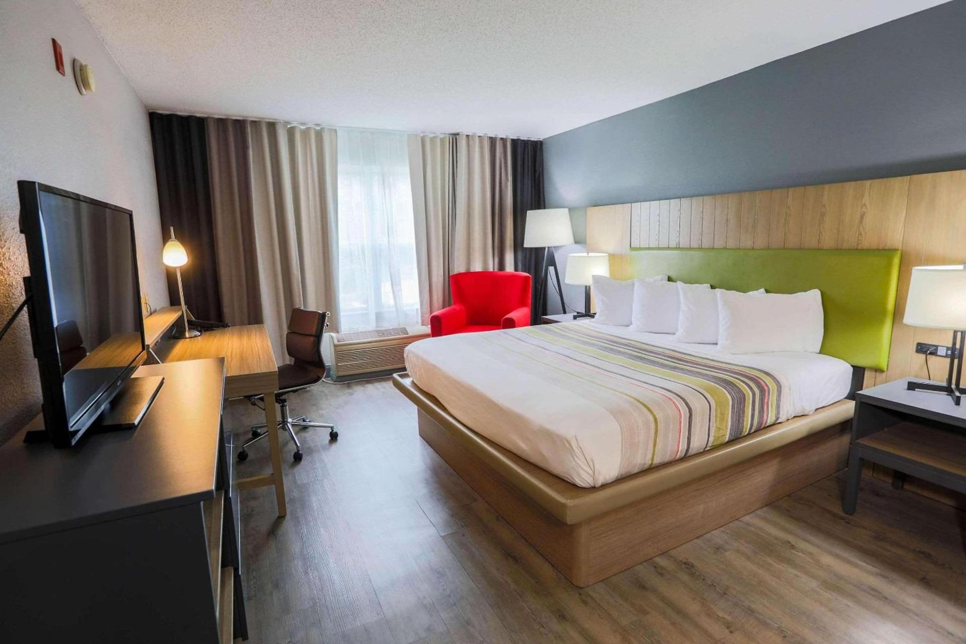 Country Inn & Suites by Radisson, Myrtle Beach, SC photo 42