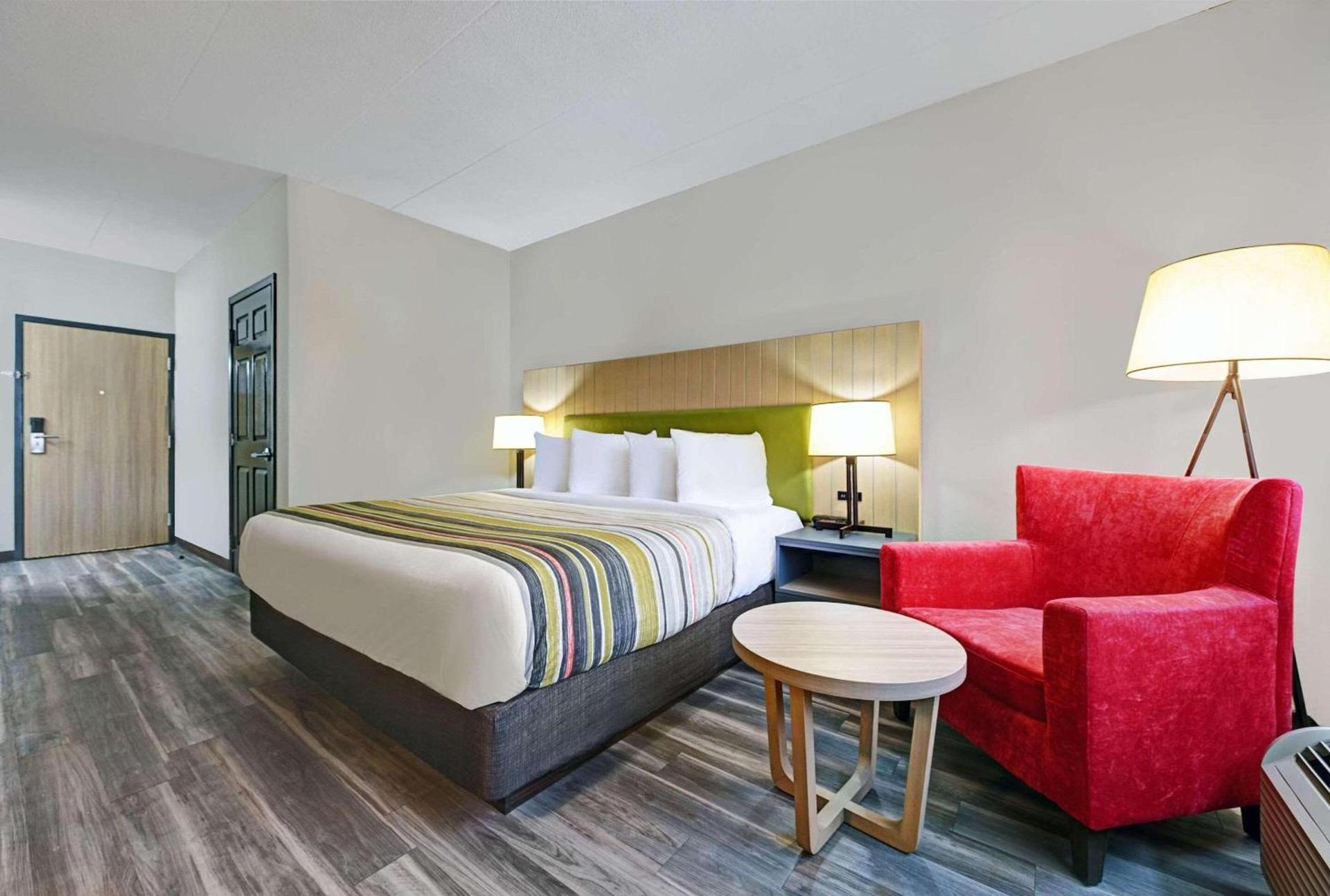 Country Inn & Suites by Radisson, Pierre, SD photo 6