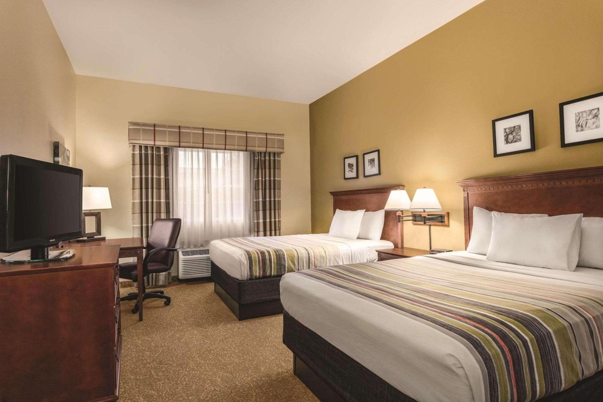 Country Inn & Suites by Radisson, Dakota Dunes, SD photo 6
