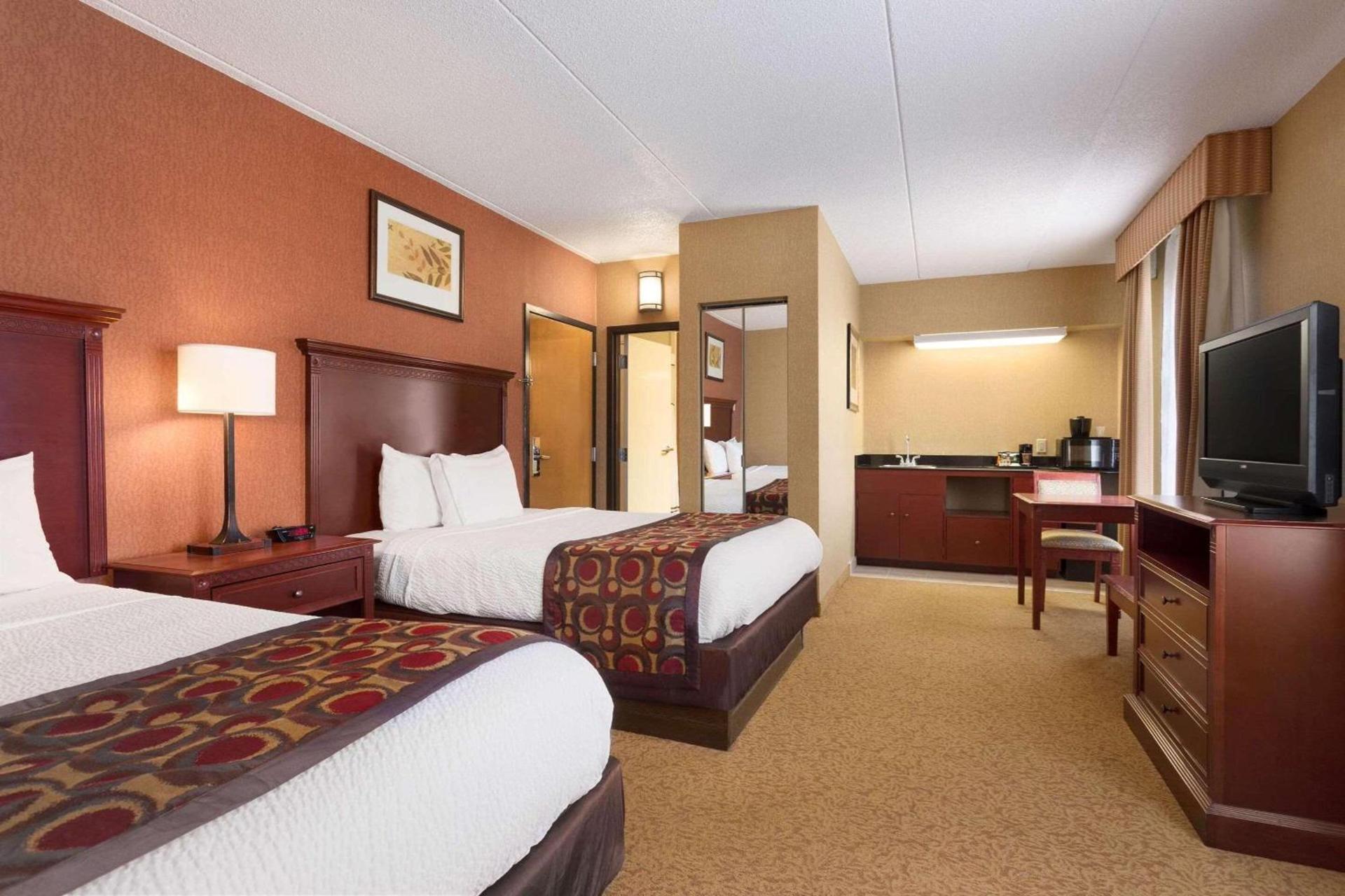 Country Inn & Suites by Radisson Nashville Airport TN photo 8
