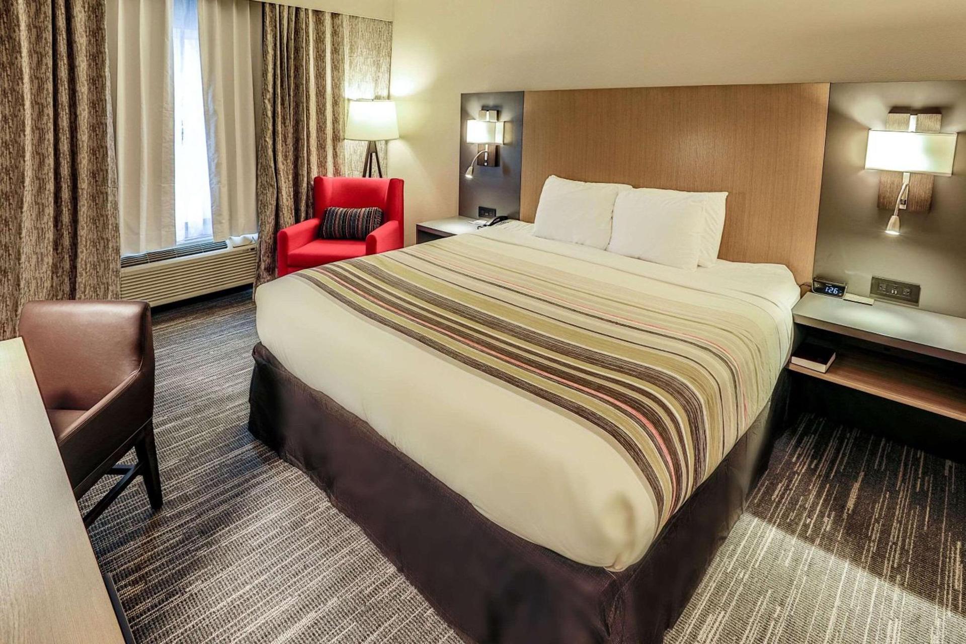Country Inn & Suites by Radisson Nashville Airport TN photo 13