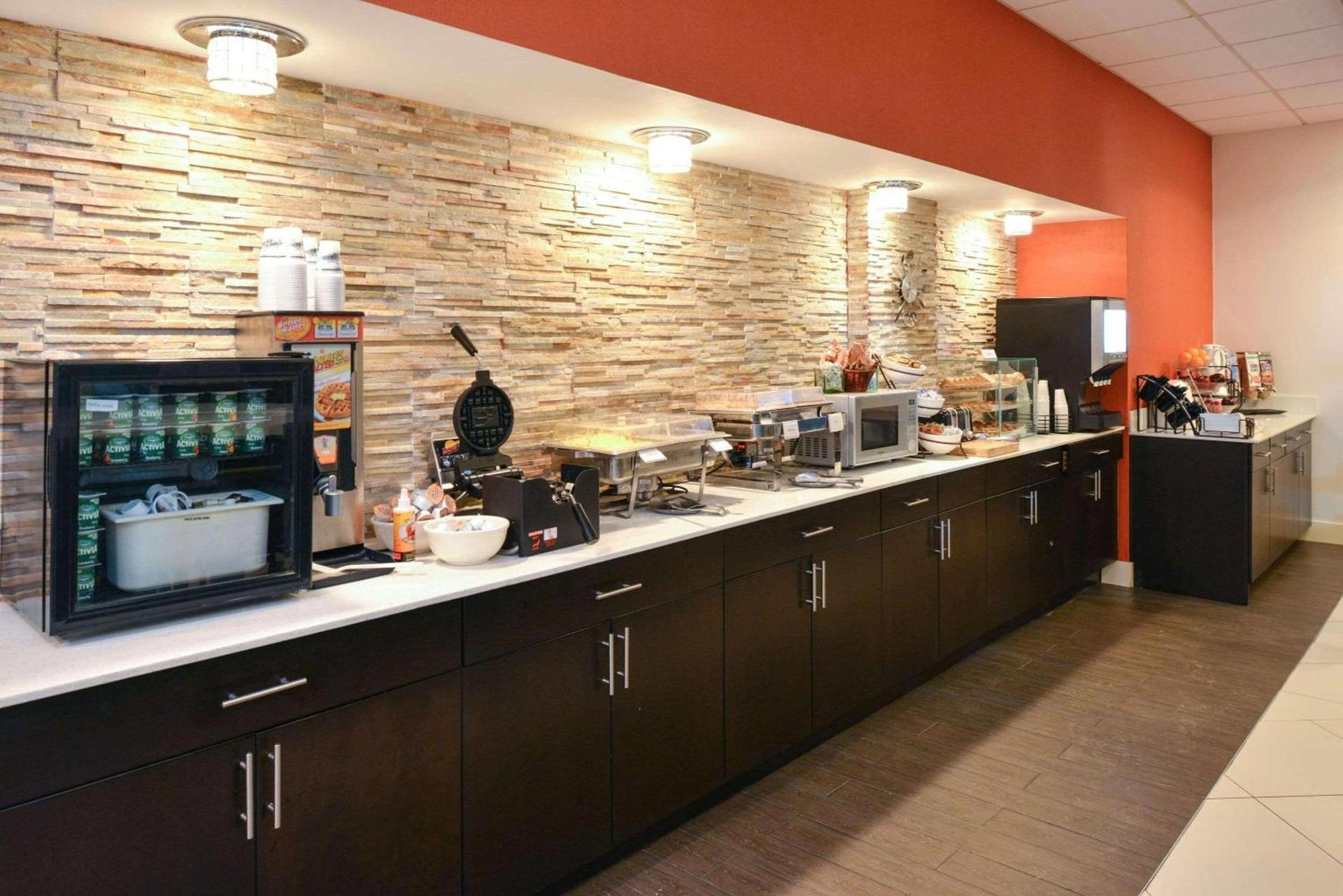 Country Inn & Suites by Radisson Nashville Airport TN photo 22