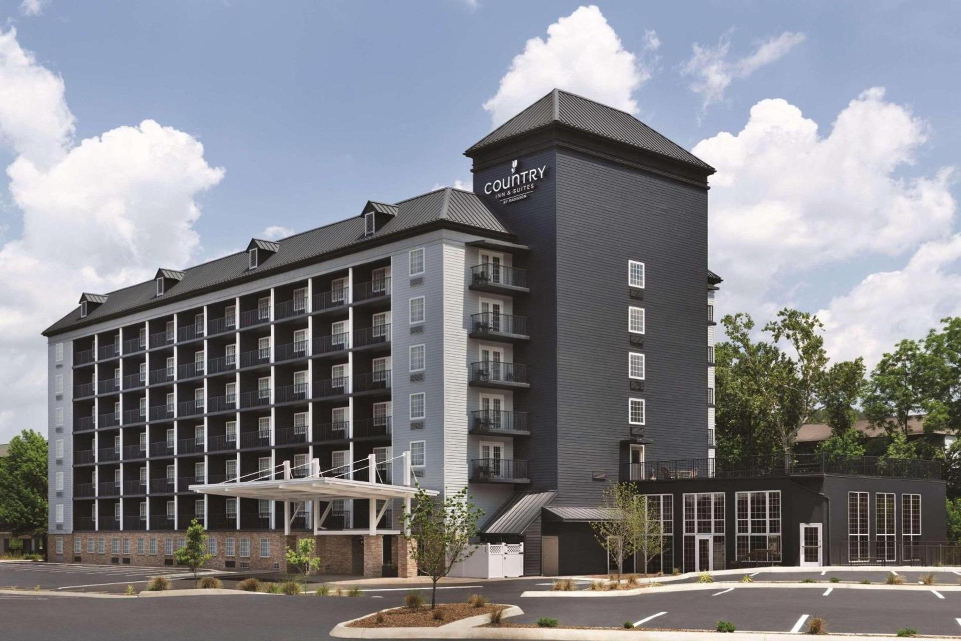 Country Inn & Suites by Radisson, Pigeon Forge South, TN photo 2