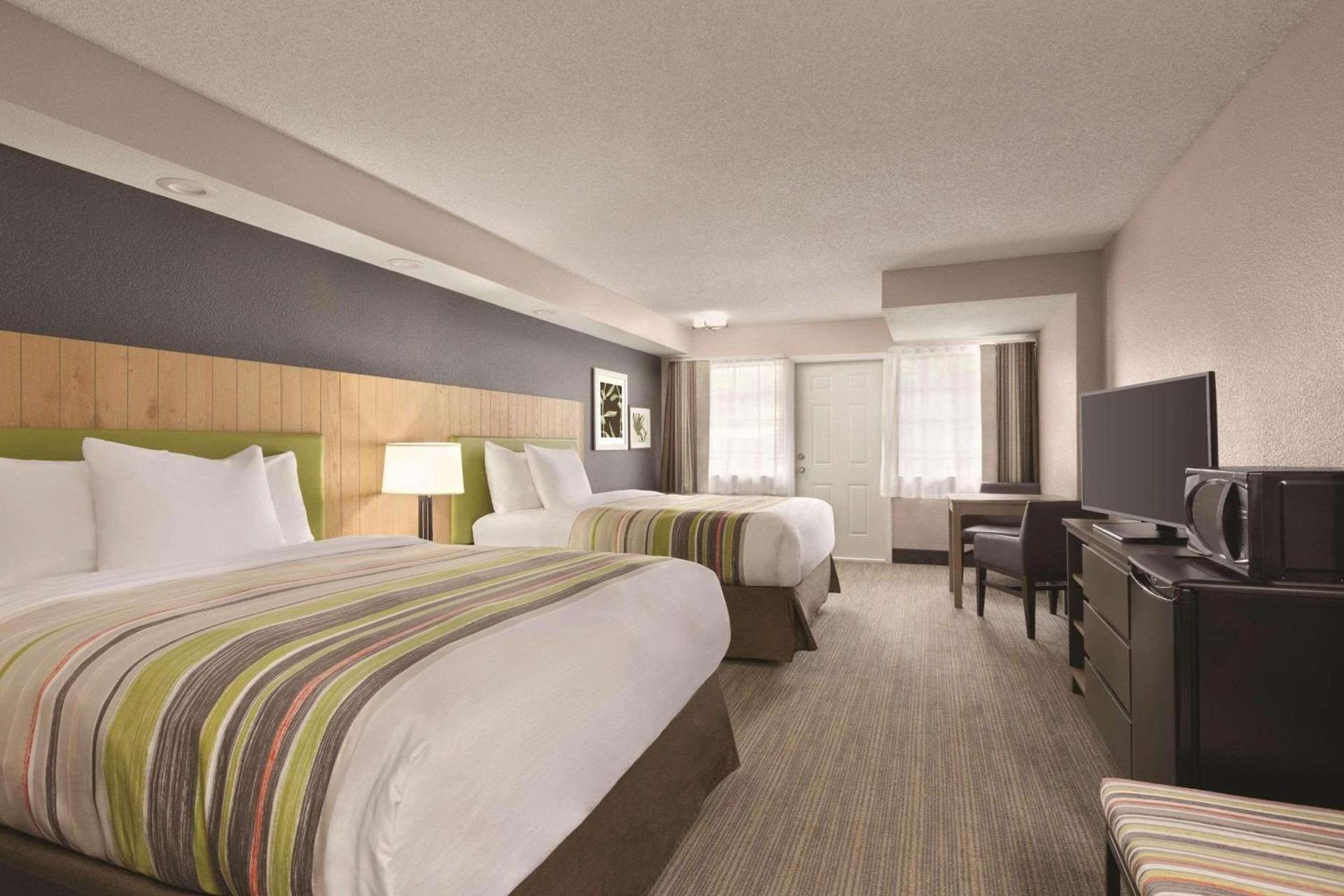 Country Inn & Suites by Radisson, Pigeon Forge South, TN photo 7