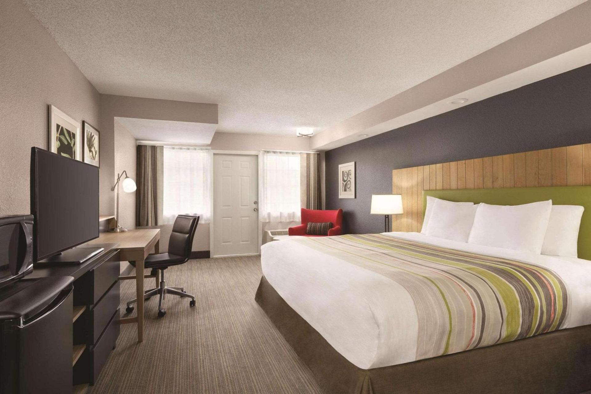 Country Inn & Suites by Radisson, Pigeon Forge South, TN photo 10