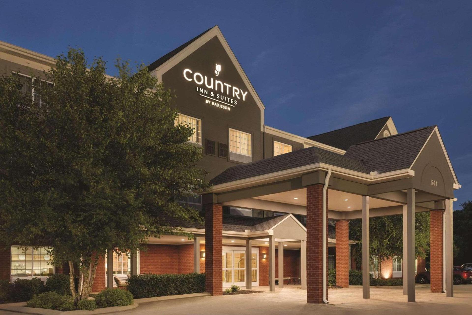 Country Inn & Suites by Radisson, Goodlettsville, TN — hotel in Goodlettsville