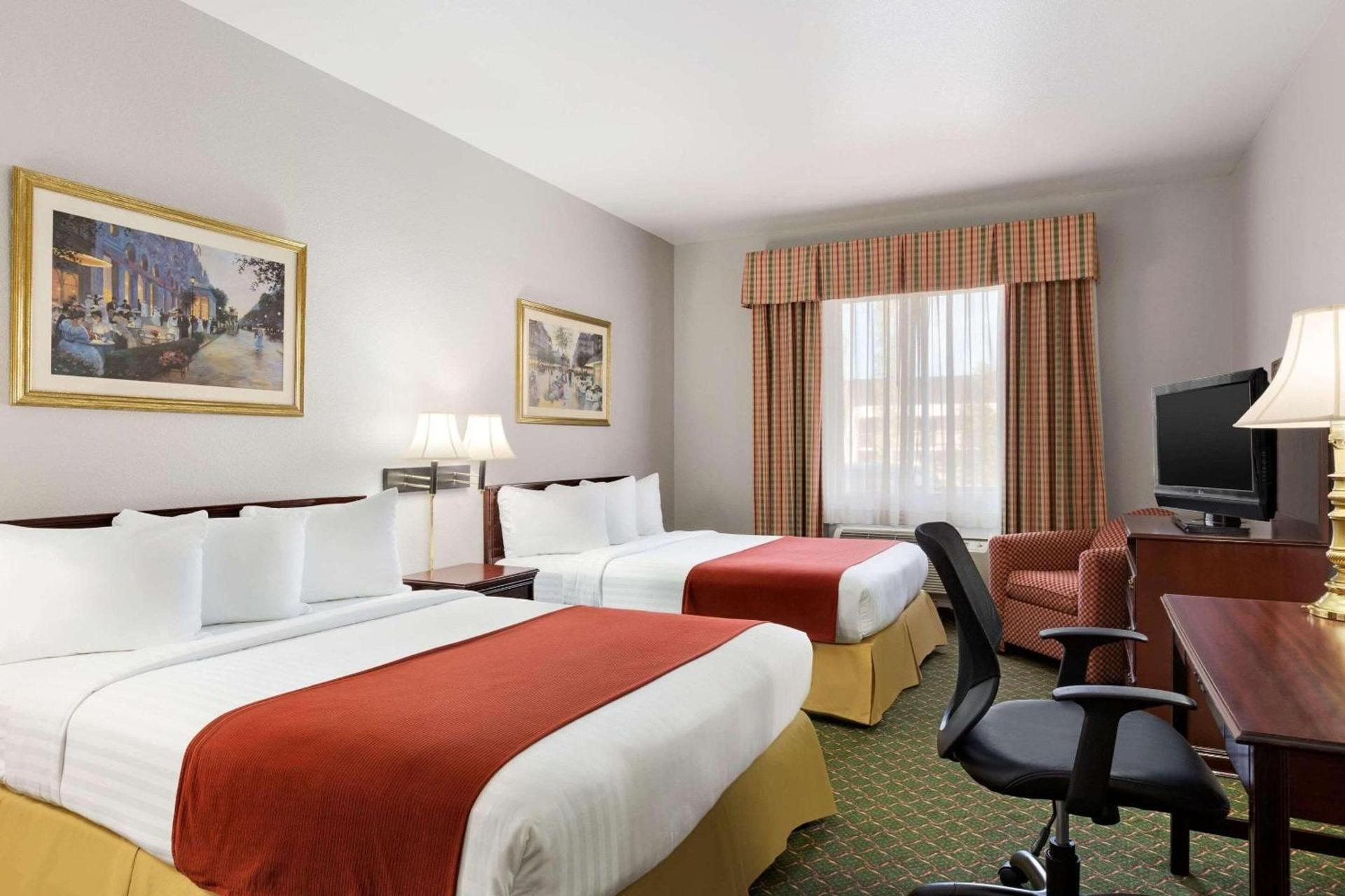 Country Inn & Suites by Radisson, Fort Worth West l-30 NAS JRB photo 7