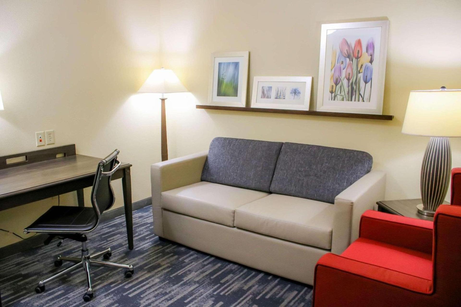 Country Inn & Suites by Radisson, Richmond West at I-64, VA photo 22