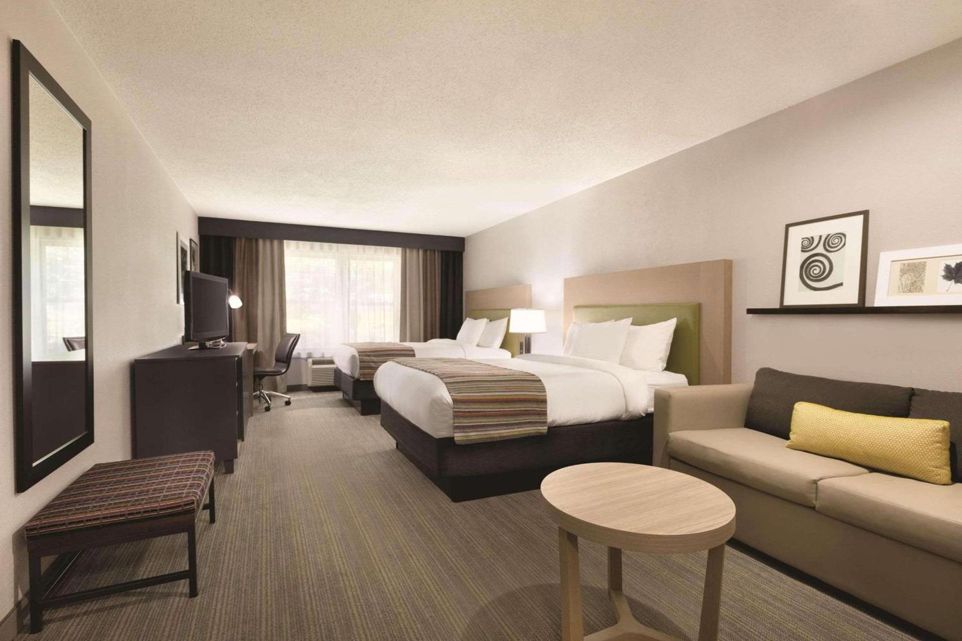 Country Inn & Suites by Radisson, Roanoke, VA photo 6
