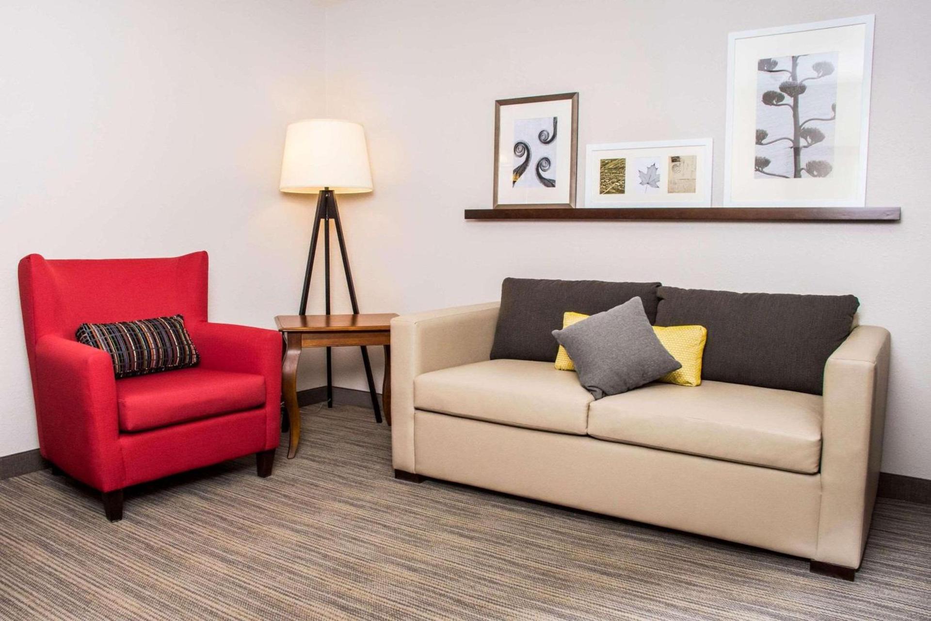 Country Inn & Suites by Radisson, Winchester, VA photo 32