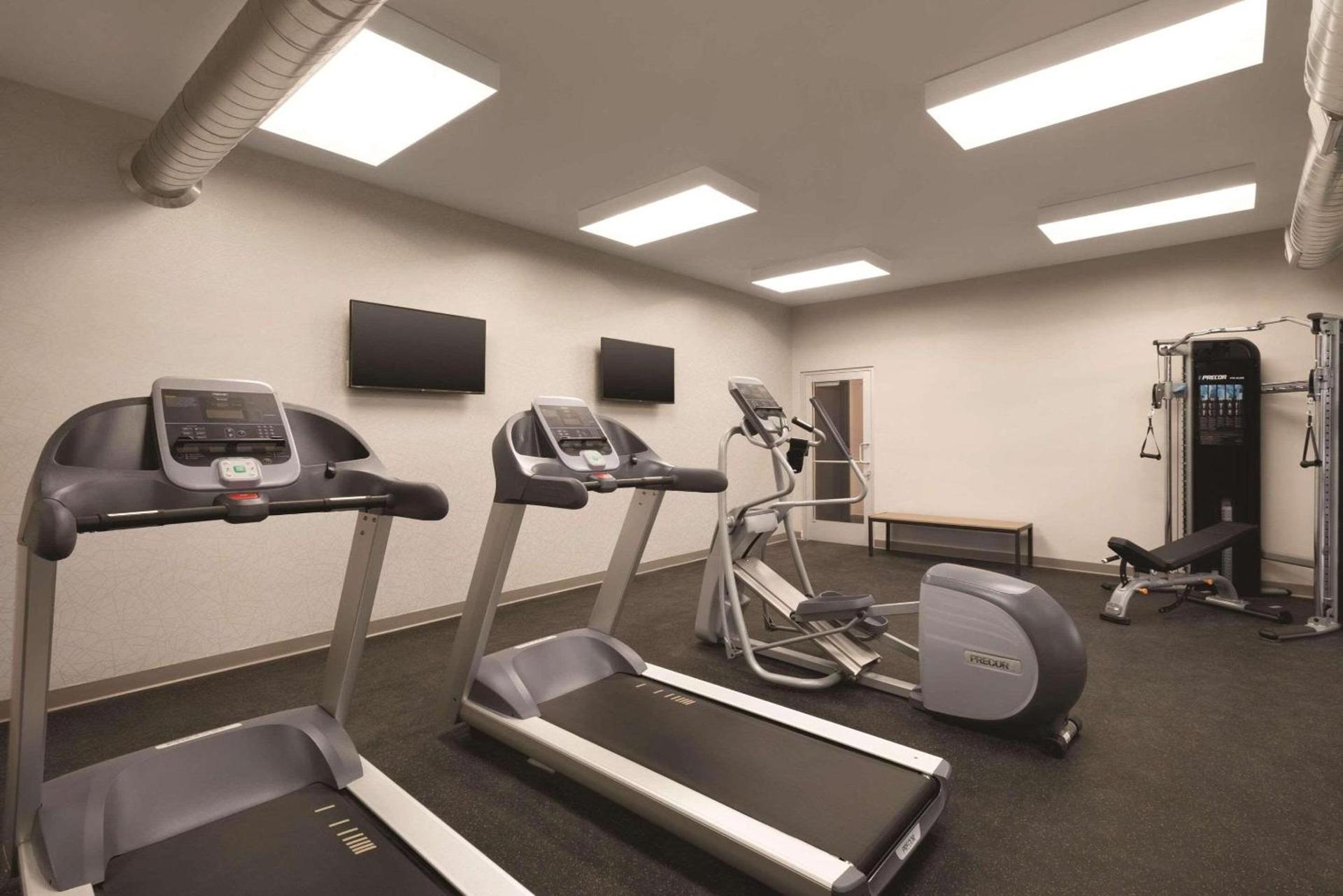 Country Inn & Suites by Radisson, Ft Atkinson, WI photo 18