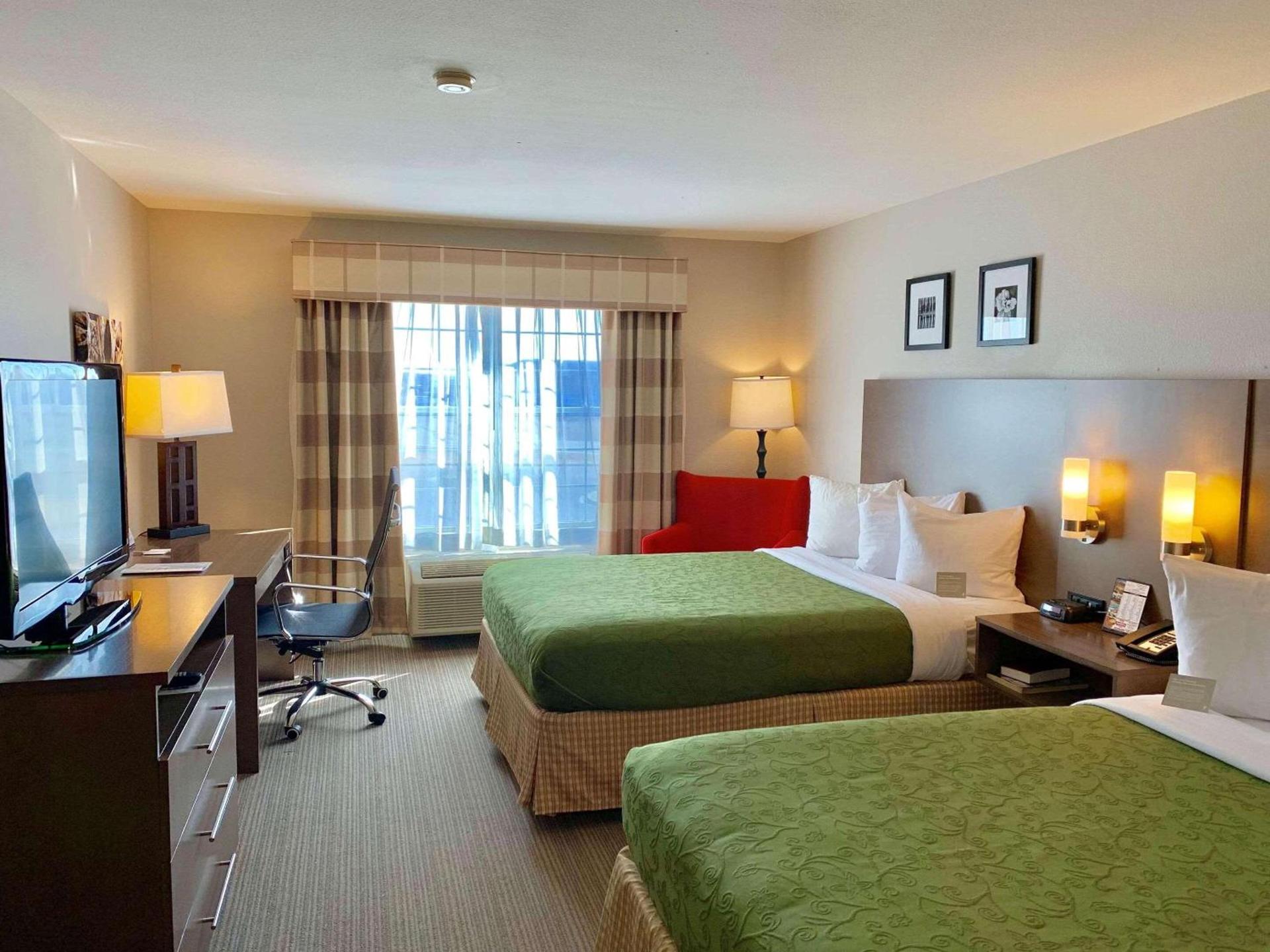 Country Inn & Suites by Radisson Kenosha - Pleasant Prairie photo 5