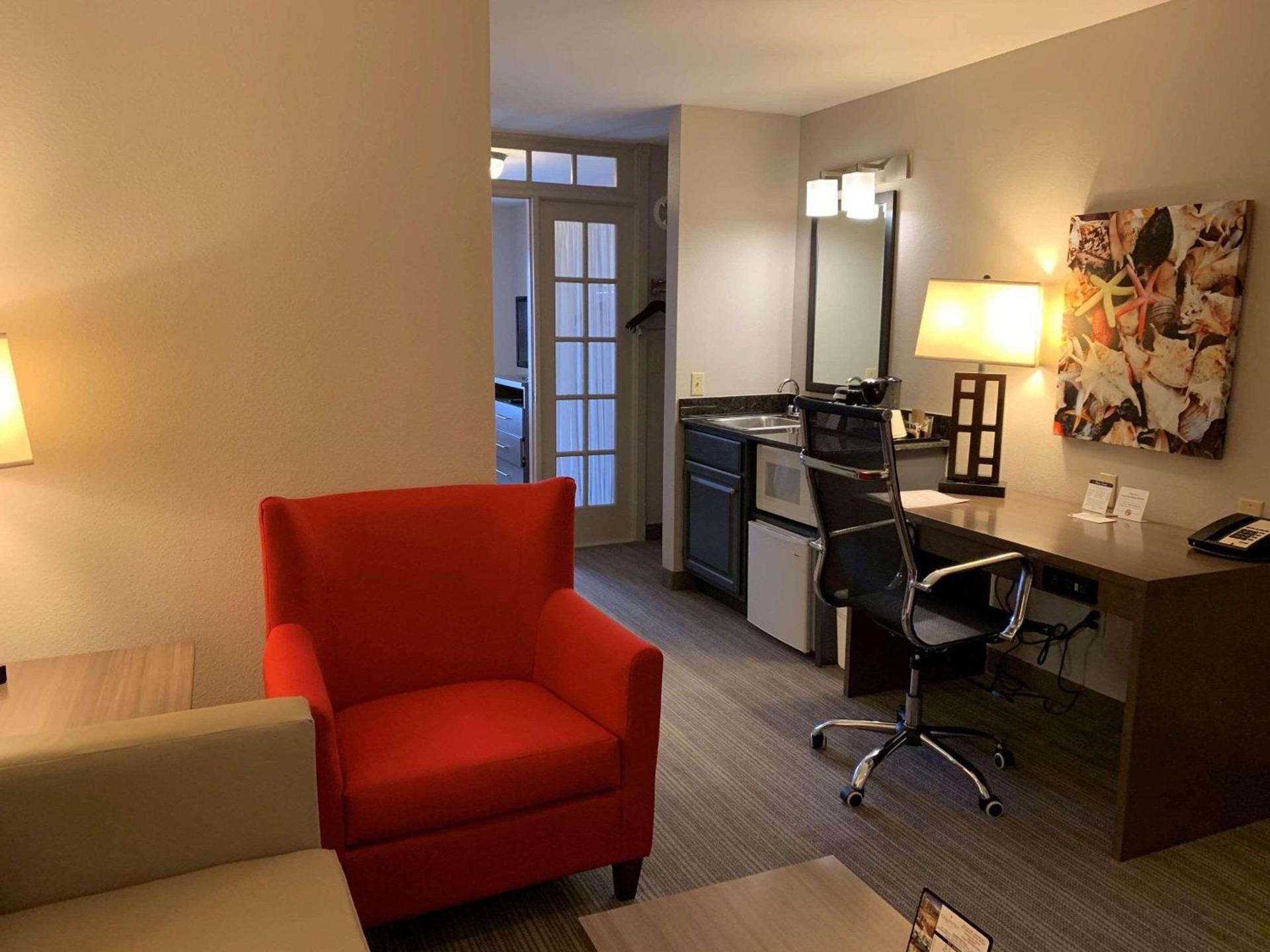 Country Inn & Suites by Radisson Kenosha - Pleasant Prairie photo 7