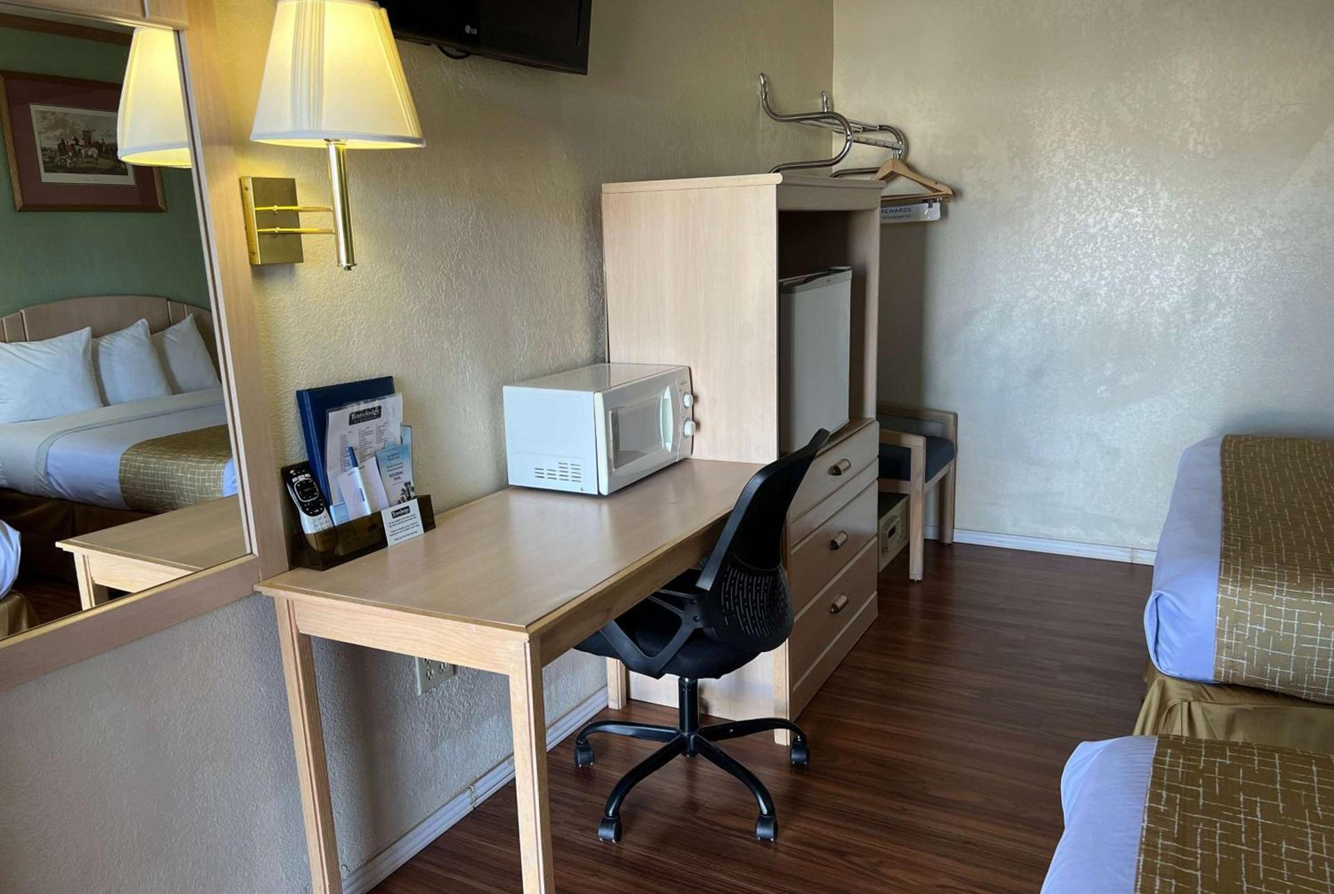 Travelodge by Wyndham Holbrook photo 23