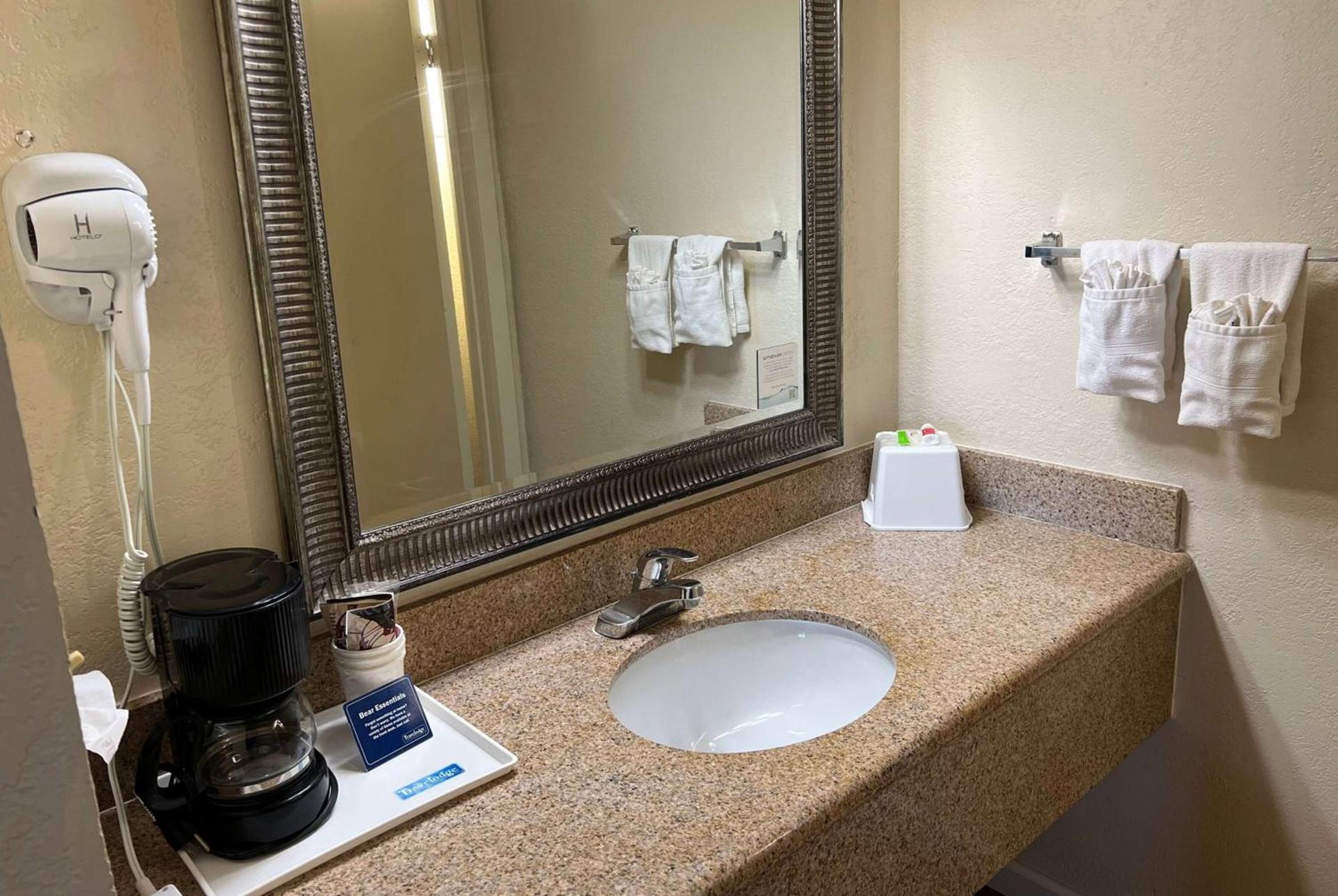 Travelodge by Wyndham Holbrook photo 27