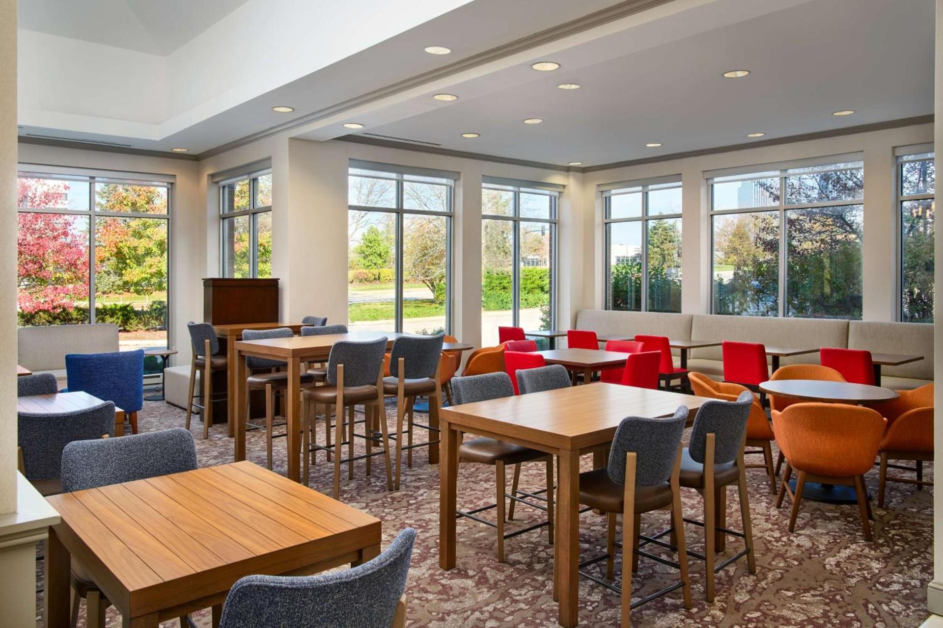 Hilton Garden Inn Schaumburg photo 8