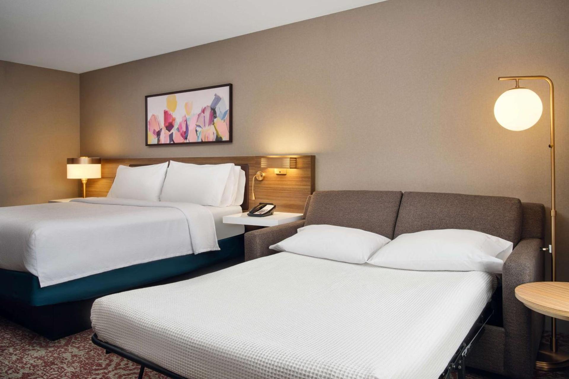Hilton Garden Inn Schaumburg photo 25