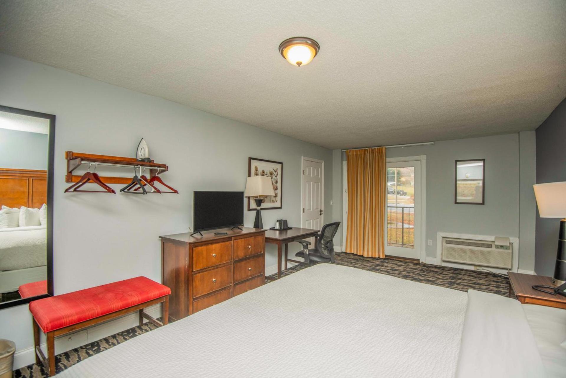 Tremont Lodge & Resort photo 68