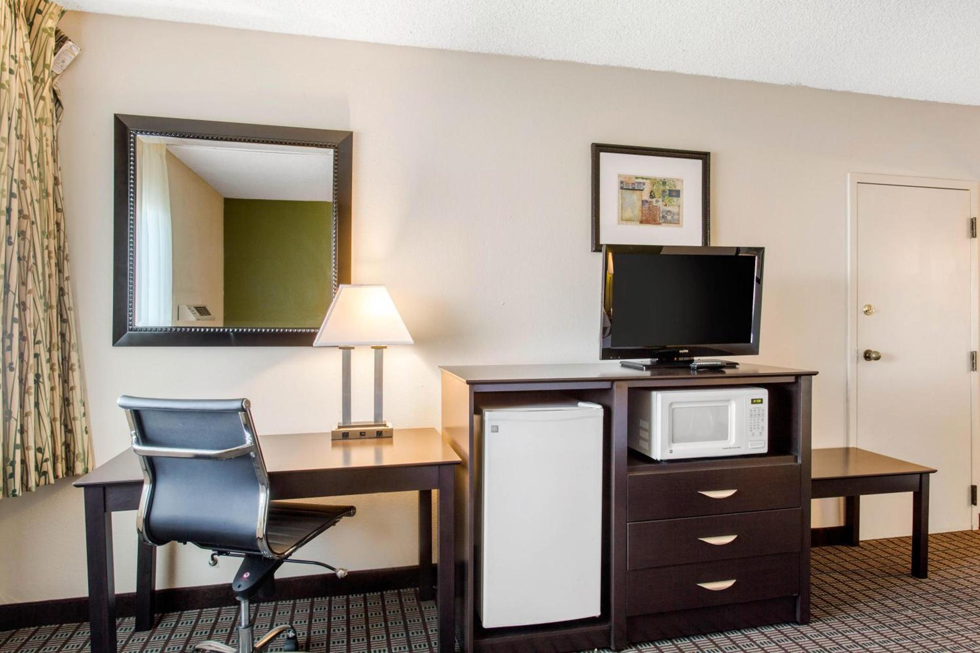 Quality Inn Stateline photo 34