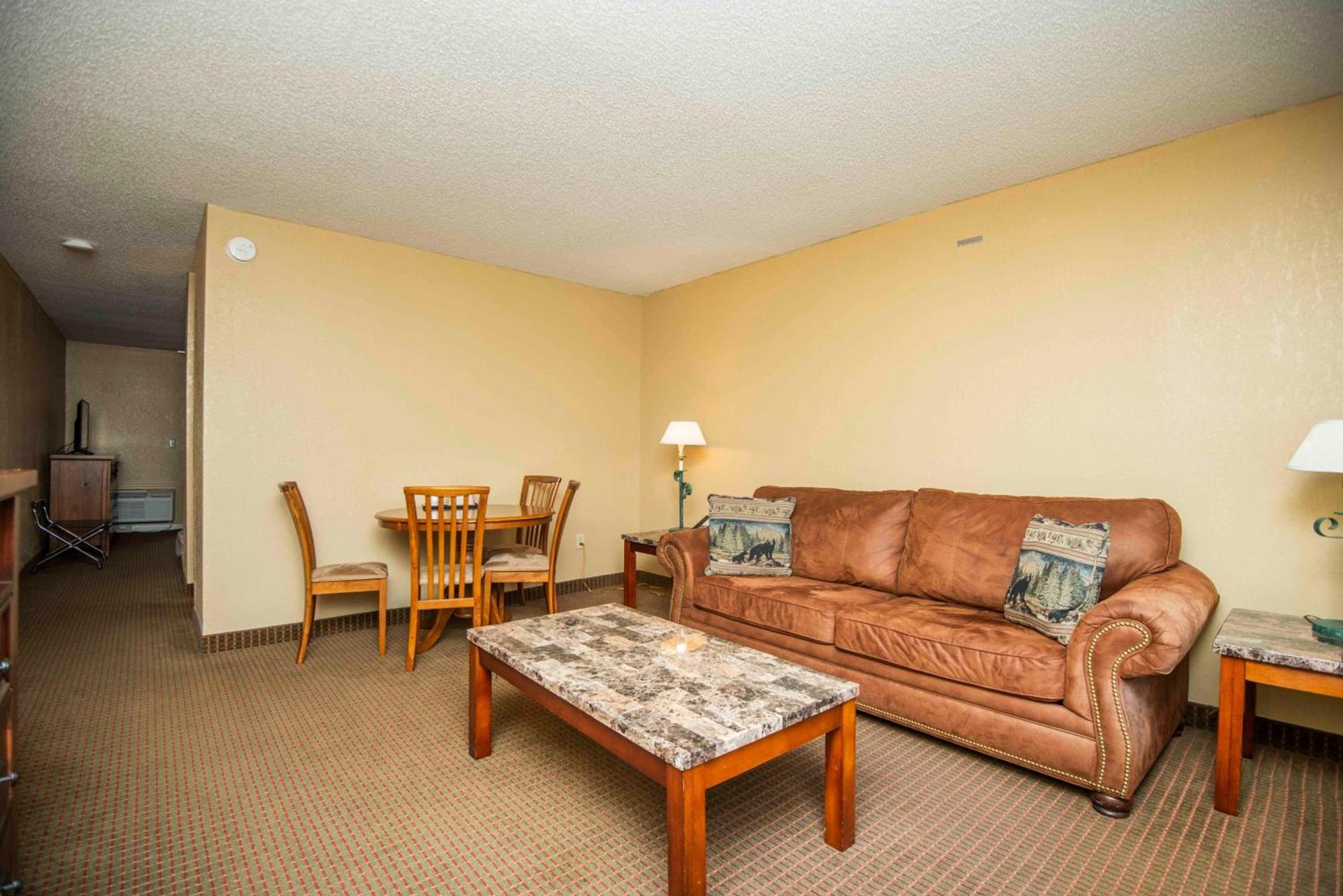Tremont Lodge & Resort photo 83