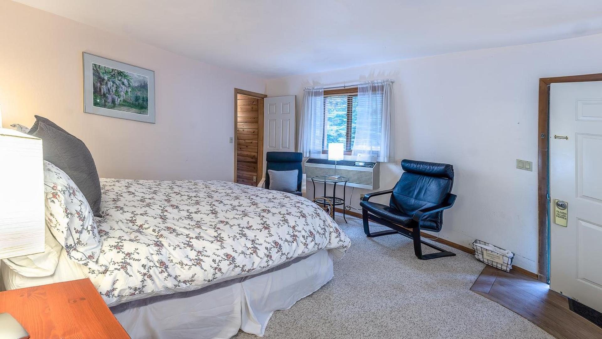 Green Springs Inn photo 27