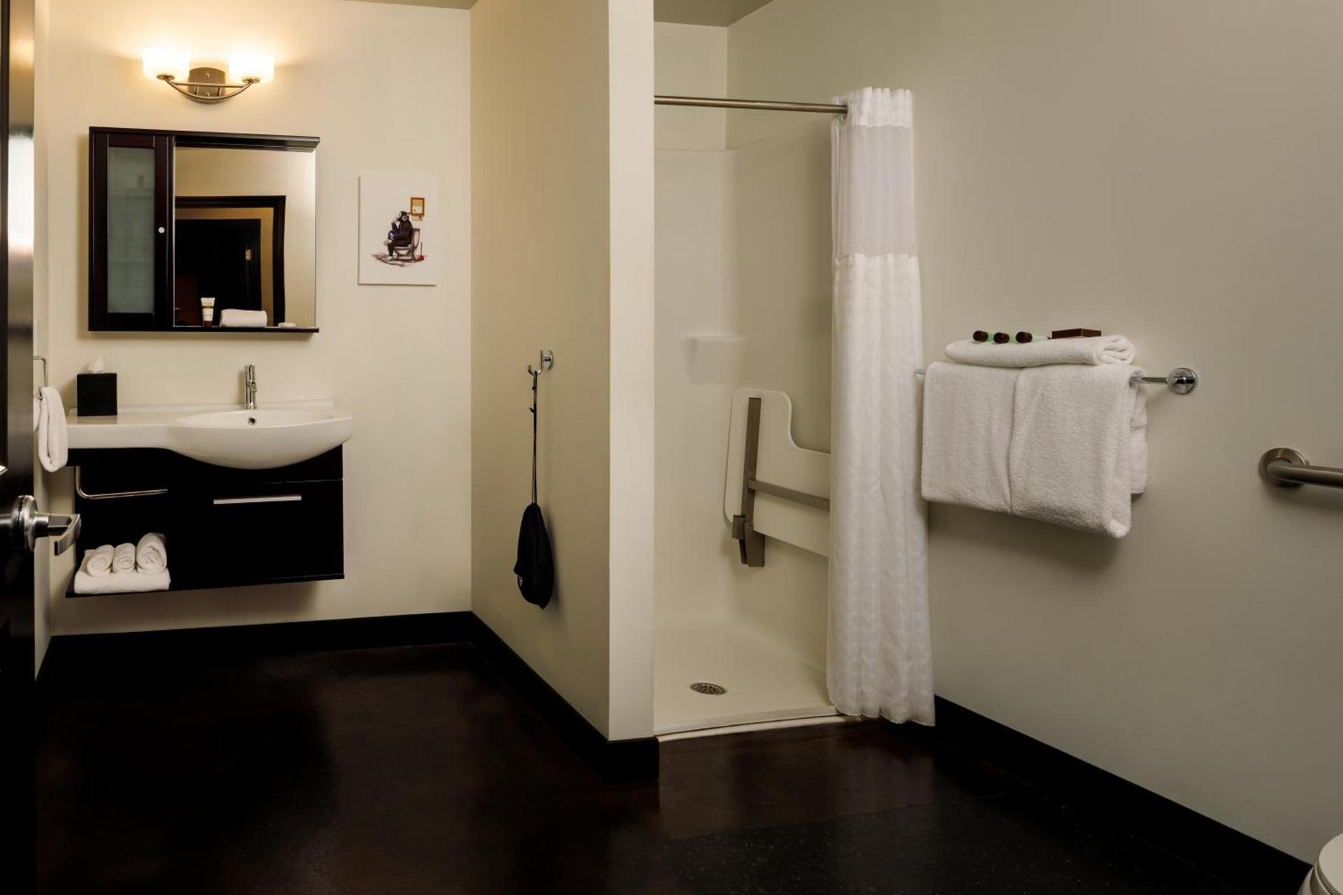Hotel Clemons photo 3