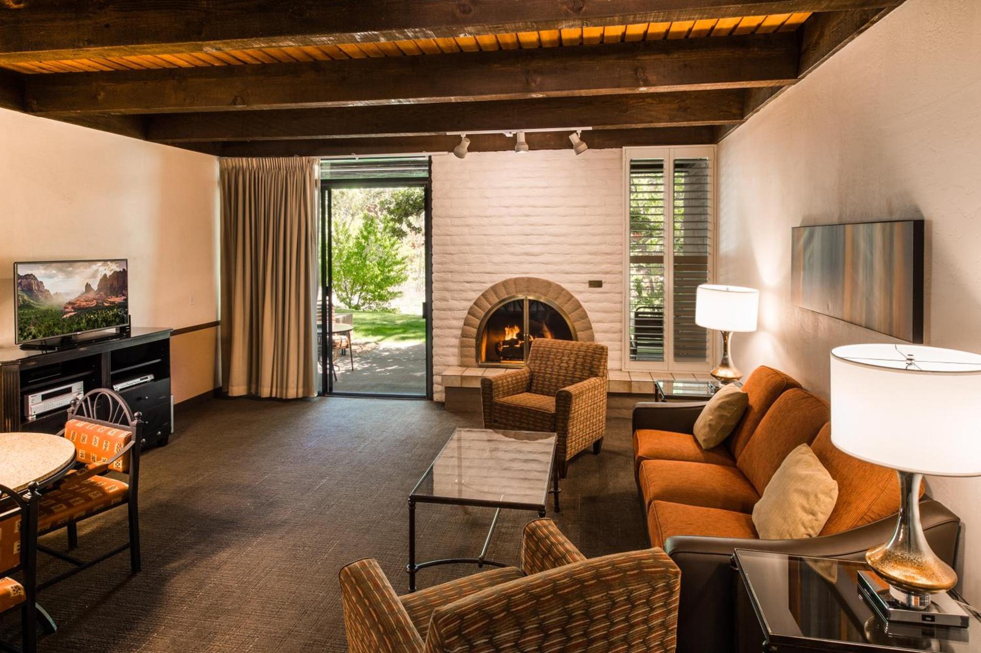Arroyo Roble Resort at Oak Creek photo 9