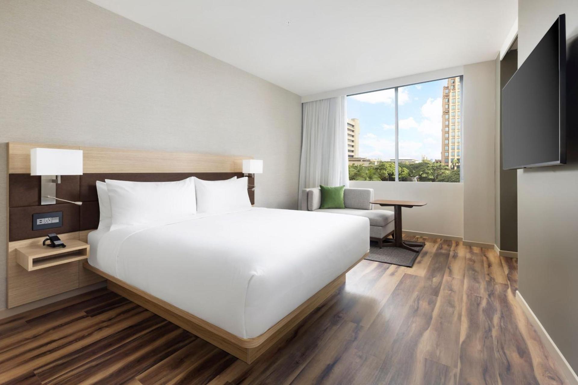 AC Hotel by Marriott Honolulu photo 9