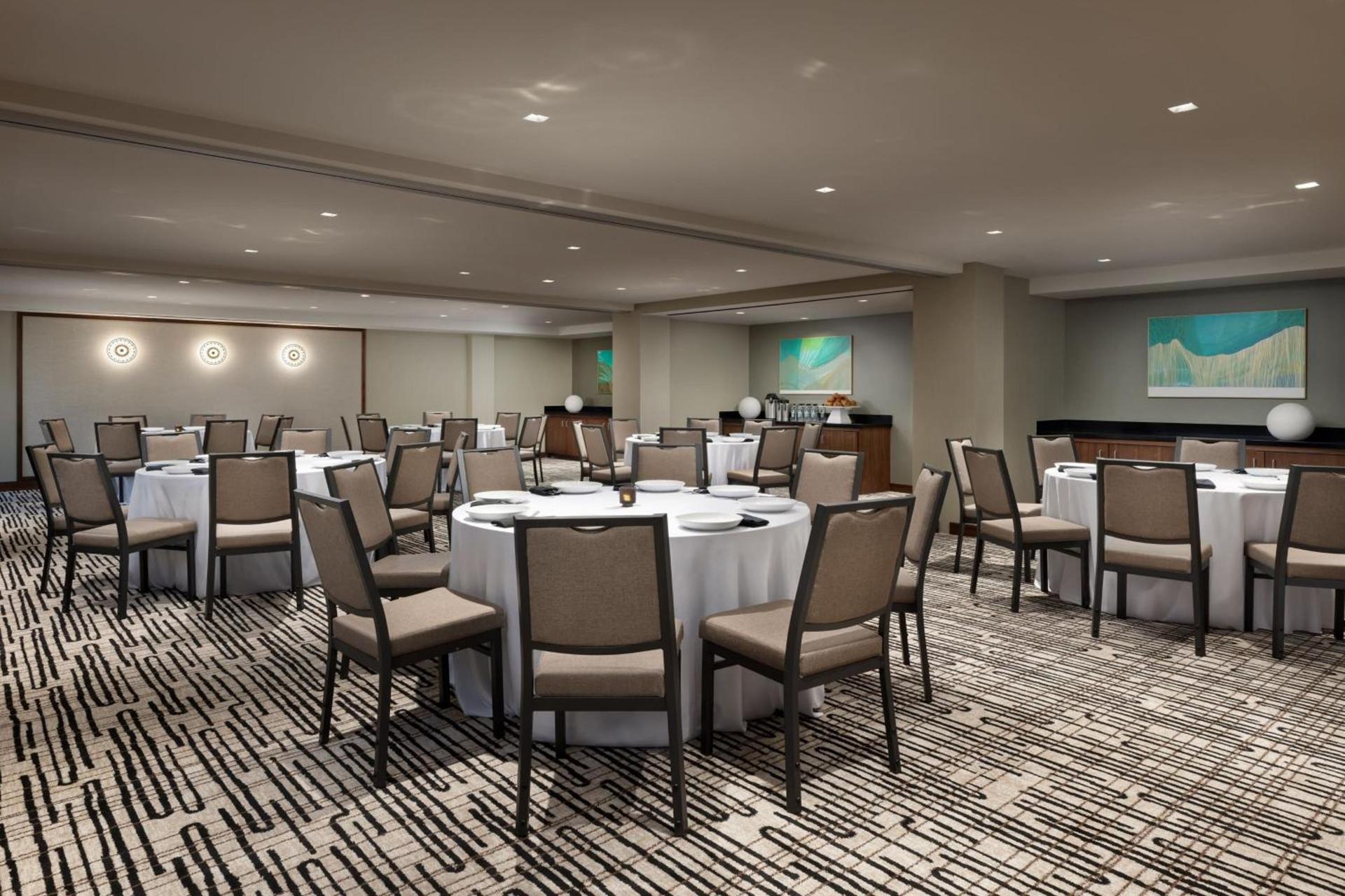 AC Hotel by Marriott Honolulu photo 59