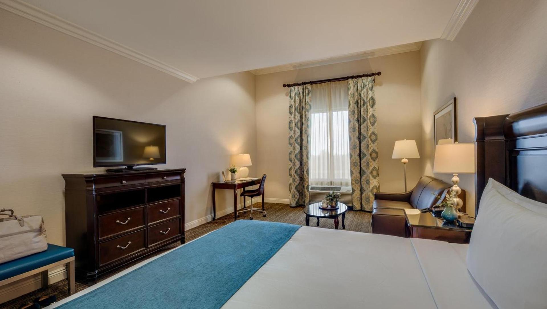 Ayres Hotel Fountain Valley - Huntington Beach photo 23