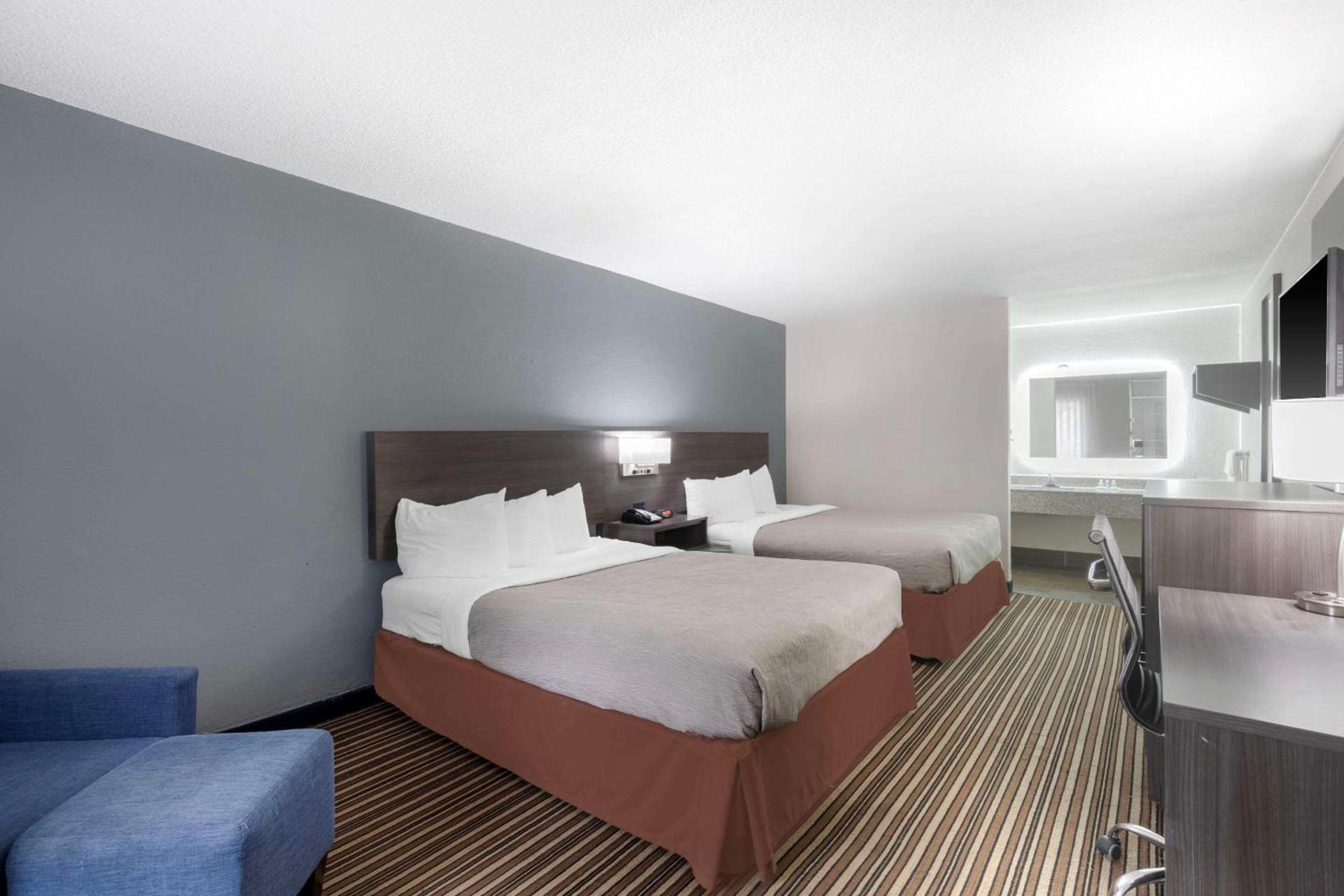 Quality Inn Memphis Downtown photo 19