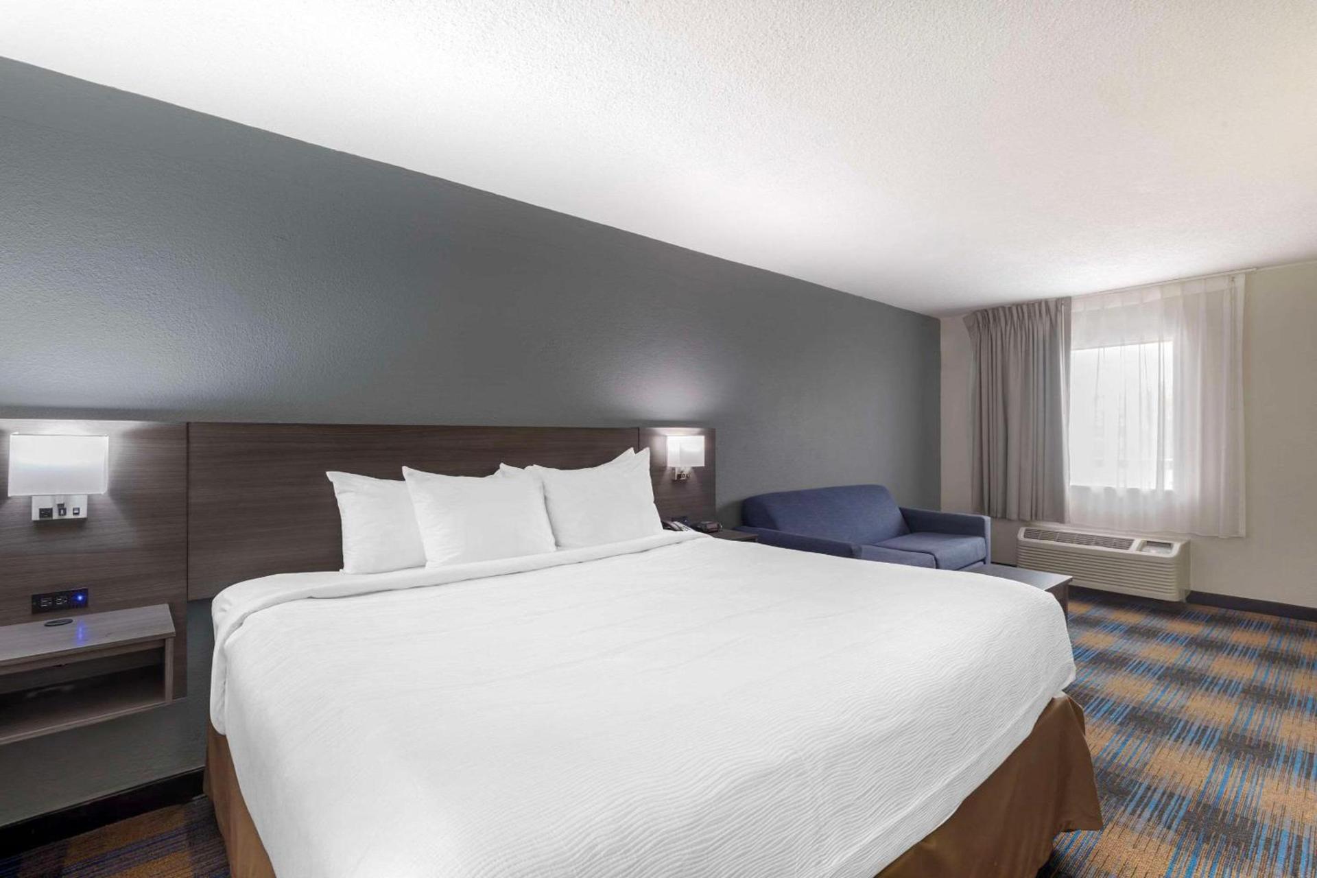 Quality Inn Memphis Downtown photo 23