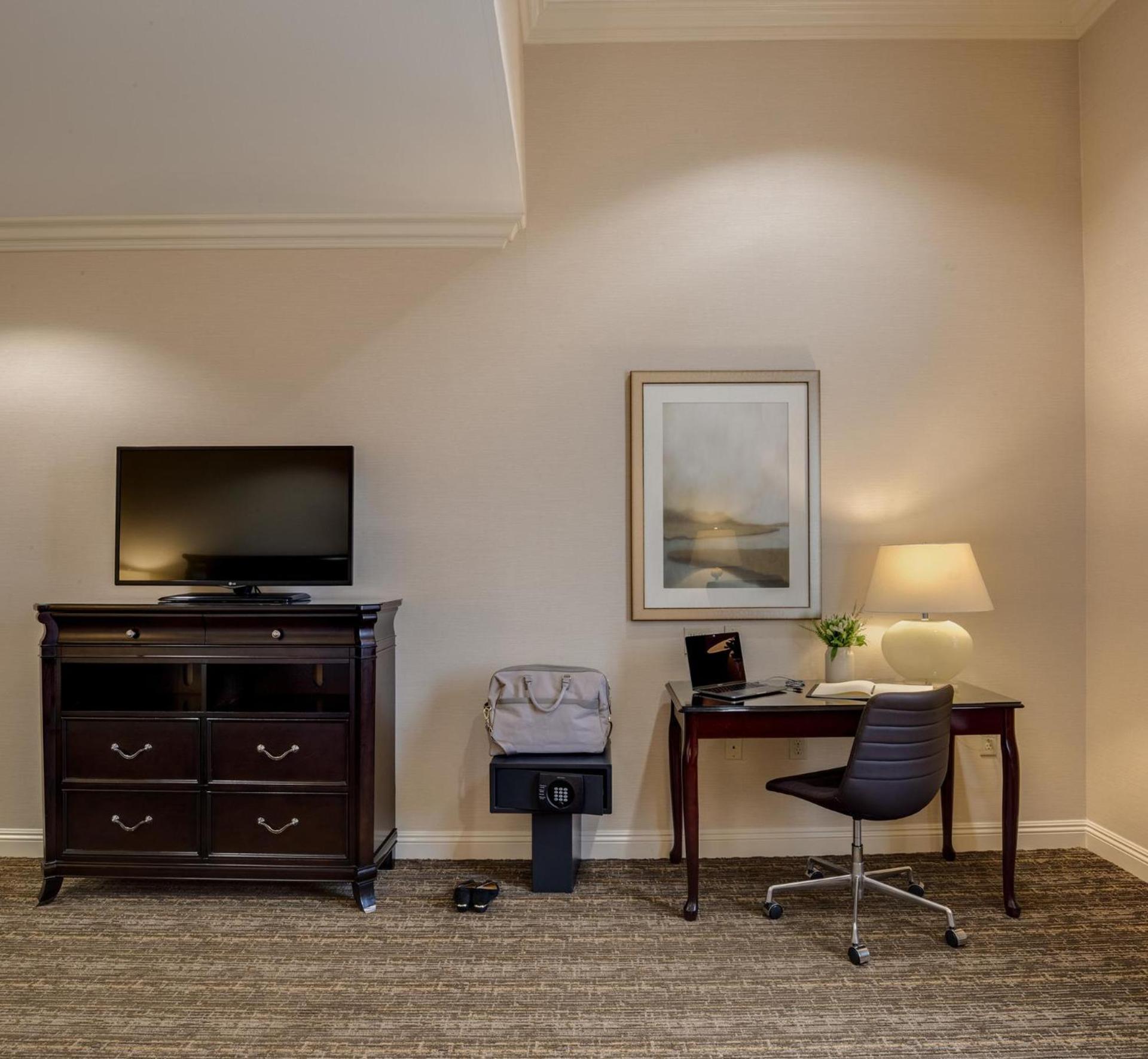 Ayres Hotel Fountain Valley - Huntington Beach photo 28