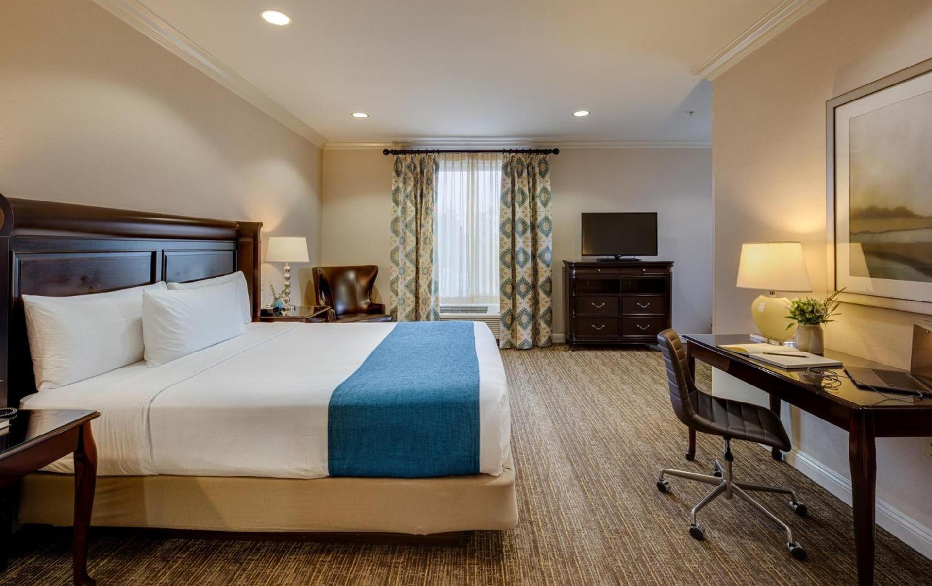 Ayres Hotel Fountain Valley - Huntington Beach photo 27