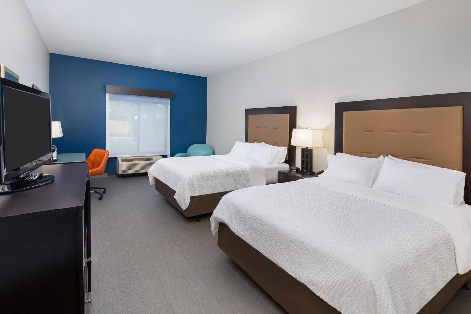 Holiday Inn Express & Suites - Cleveland Northwest by IHG photo 30