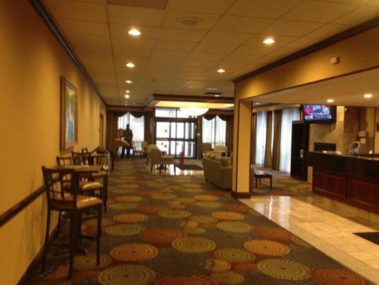 Spark by Hilton Lockport photo 2