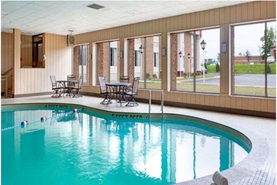 Spark by Hilton Lockport photo 8