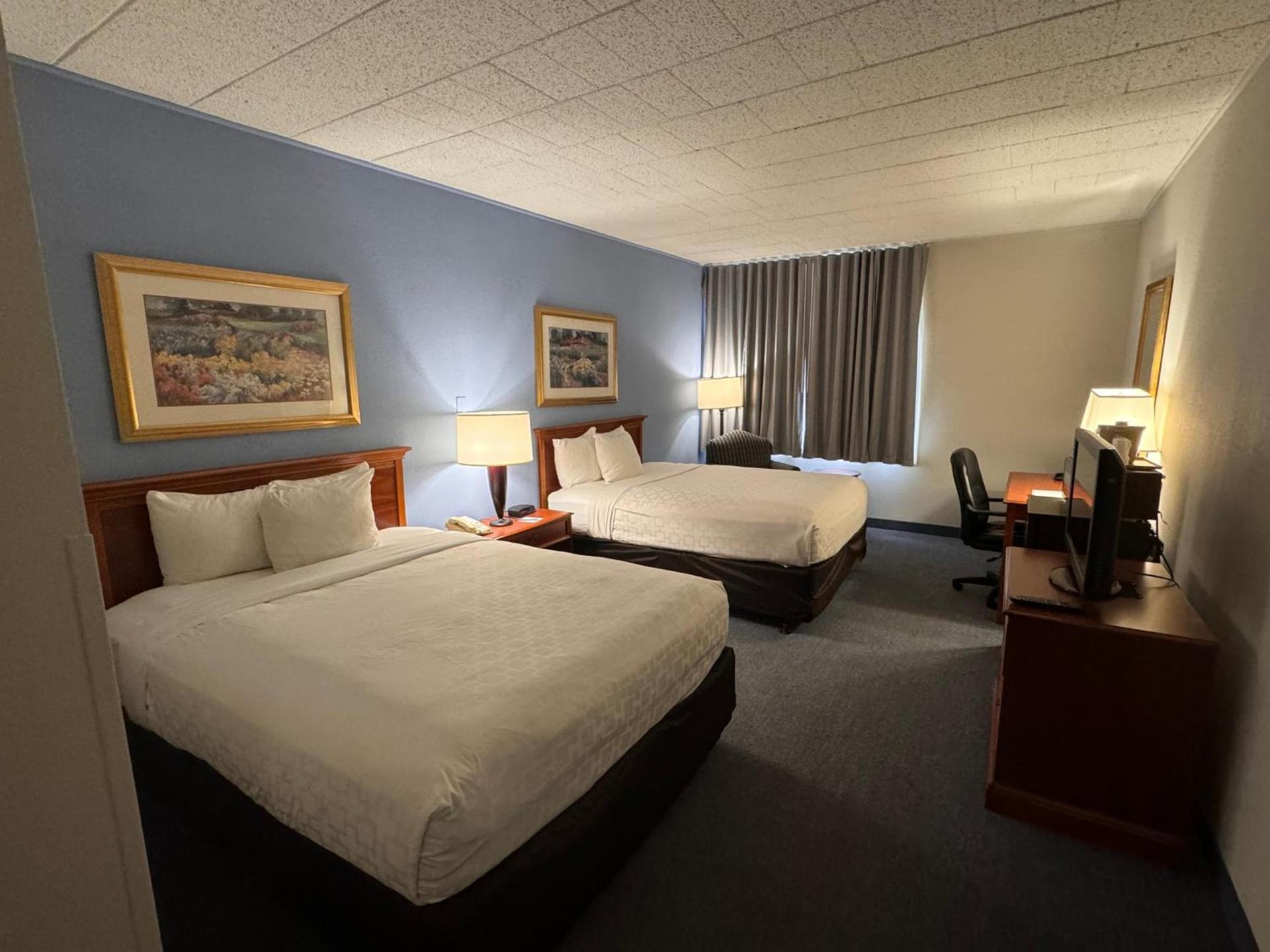 Clarion Inn Frederick Event Center photo 21