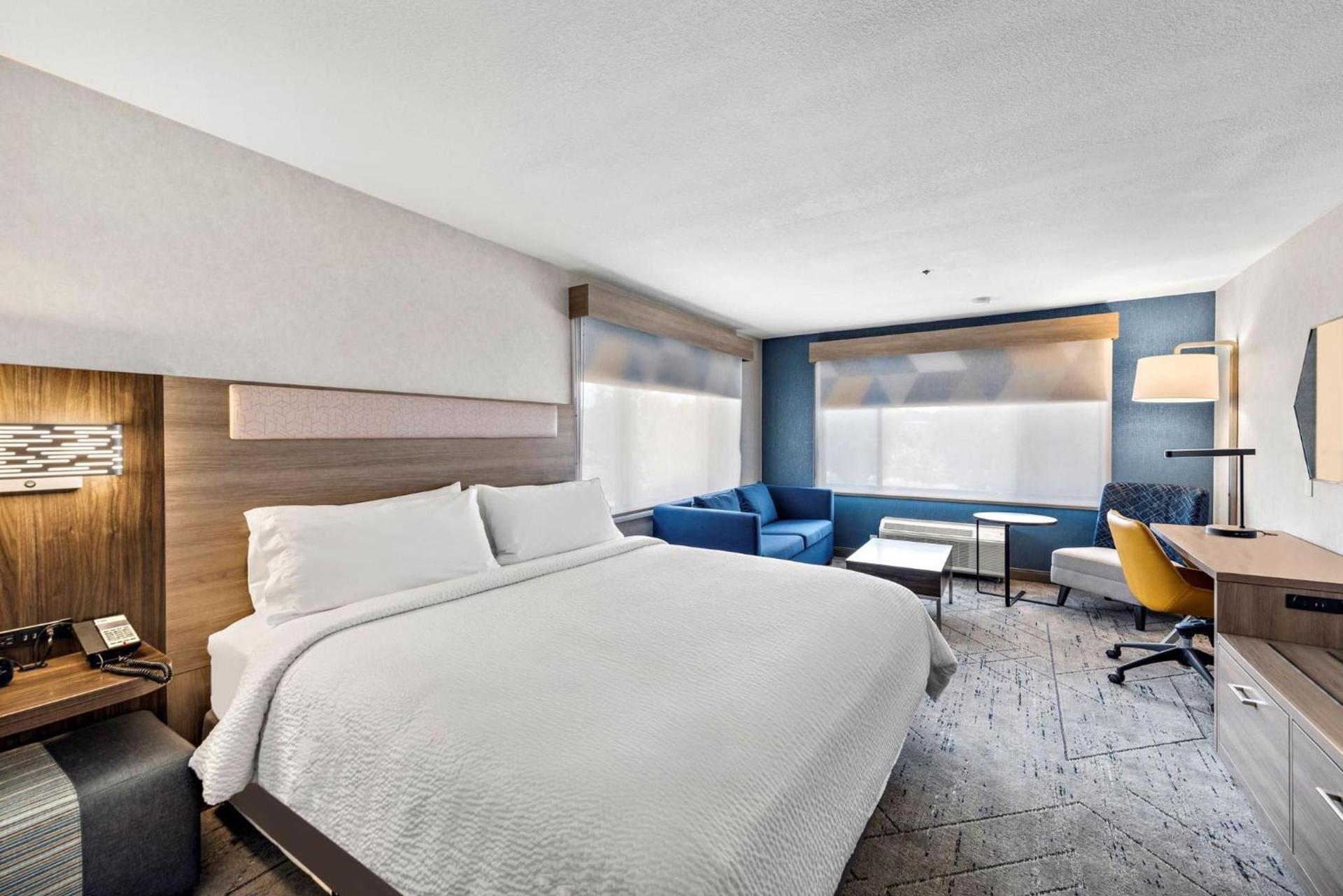 Holiday Inn Express La Mesa Near SDSU by IHG photo 62