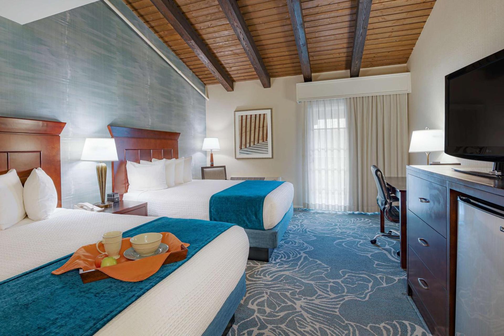 Best Western Plus Carpinteria Inn photo 87