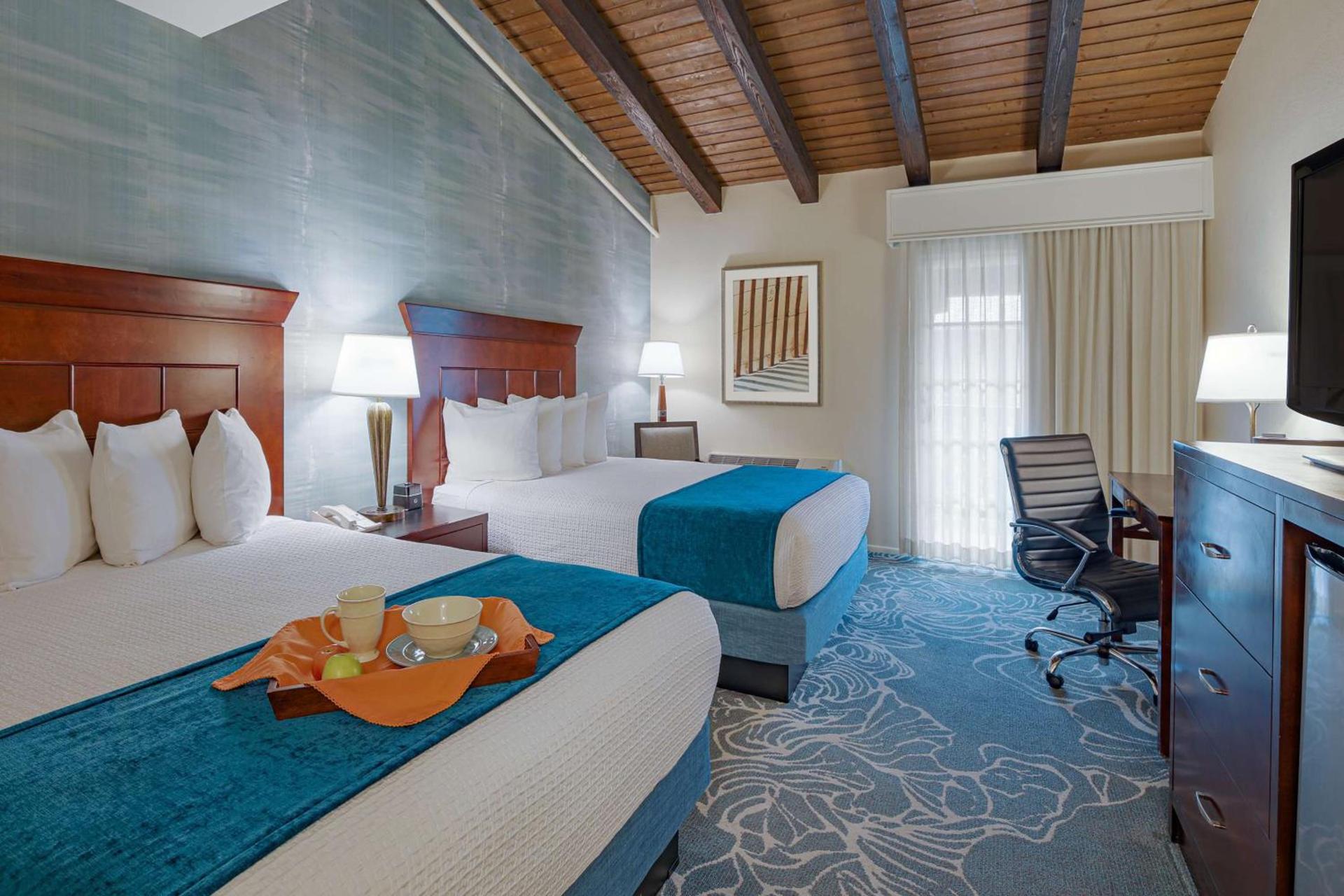 Best Western Plus Carpinteria Inn photo 88