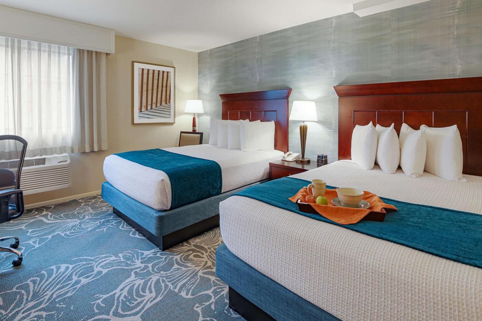 Best Western Plus Carpinteria Inn photo 92